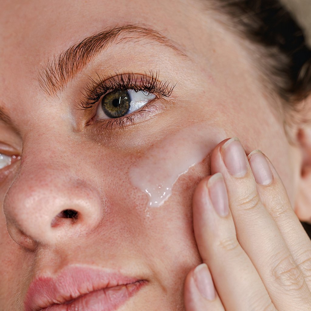 Serum Facial e Area dos Olhos Vo Irene 30g 30g 4