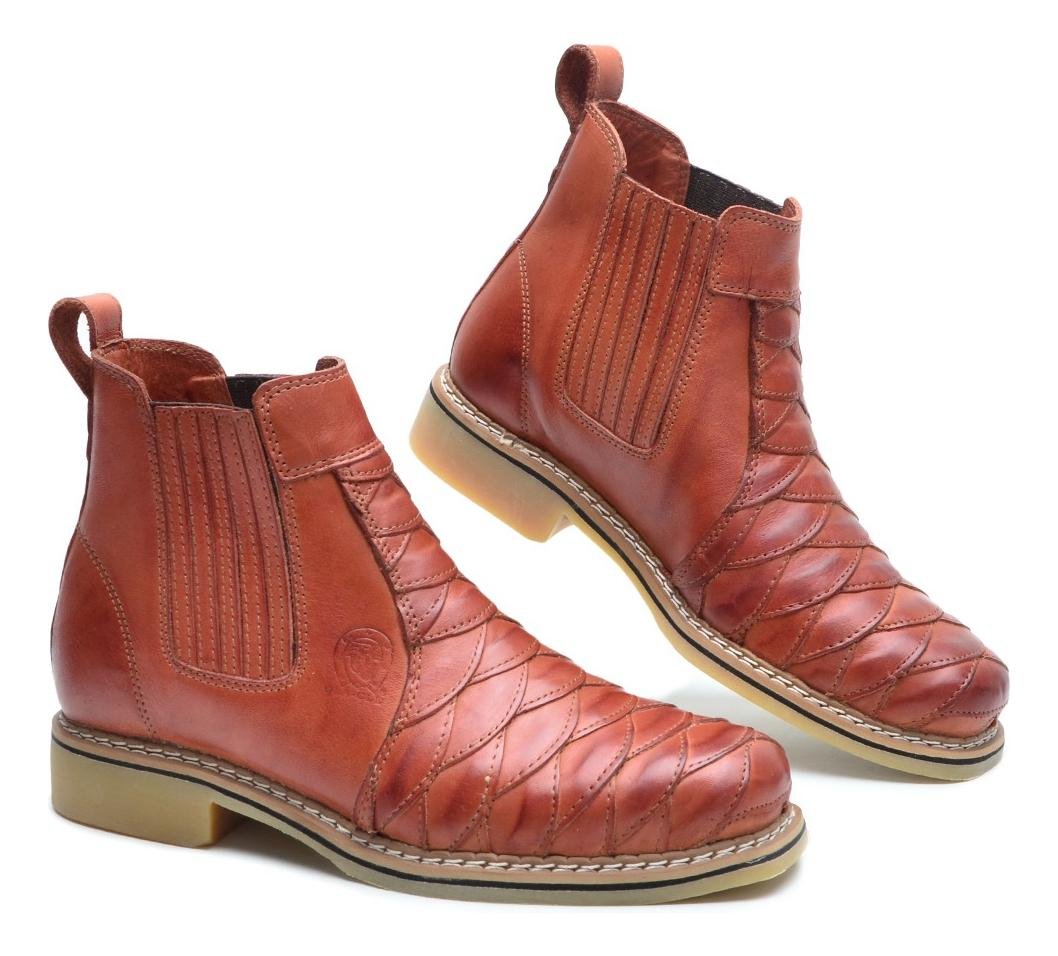 Bota Masculina Couro Escamado Cano Curto Estilo Texano Solado Borracha Costurado Marrom Claro 6