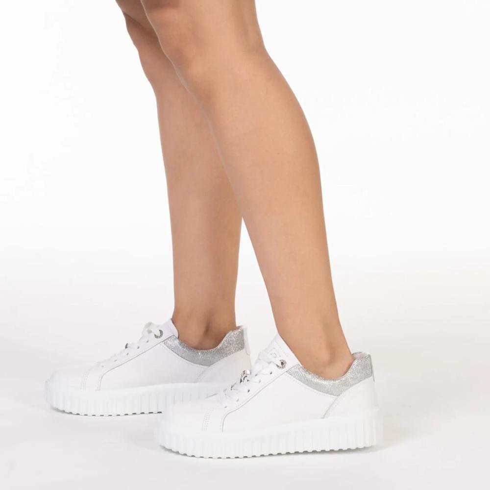 Tênis Pegada Casual Detalhe Metal Feminino Branco 7