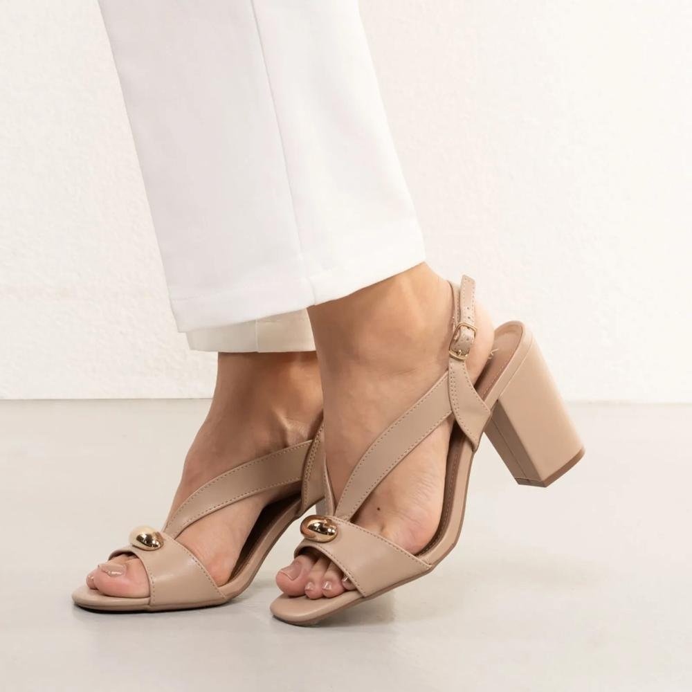 Sandália Via Marte Bico Quadrado Feminina Bege 7