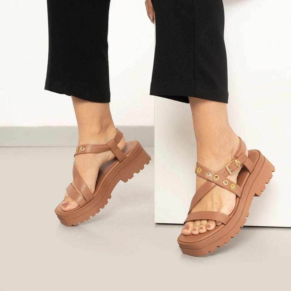 Sandália Ramarim Plataforma Tratorada Feminina Marrom 8