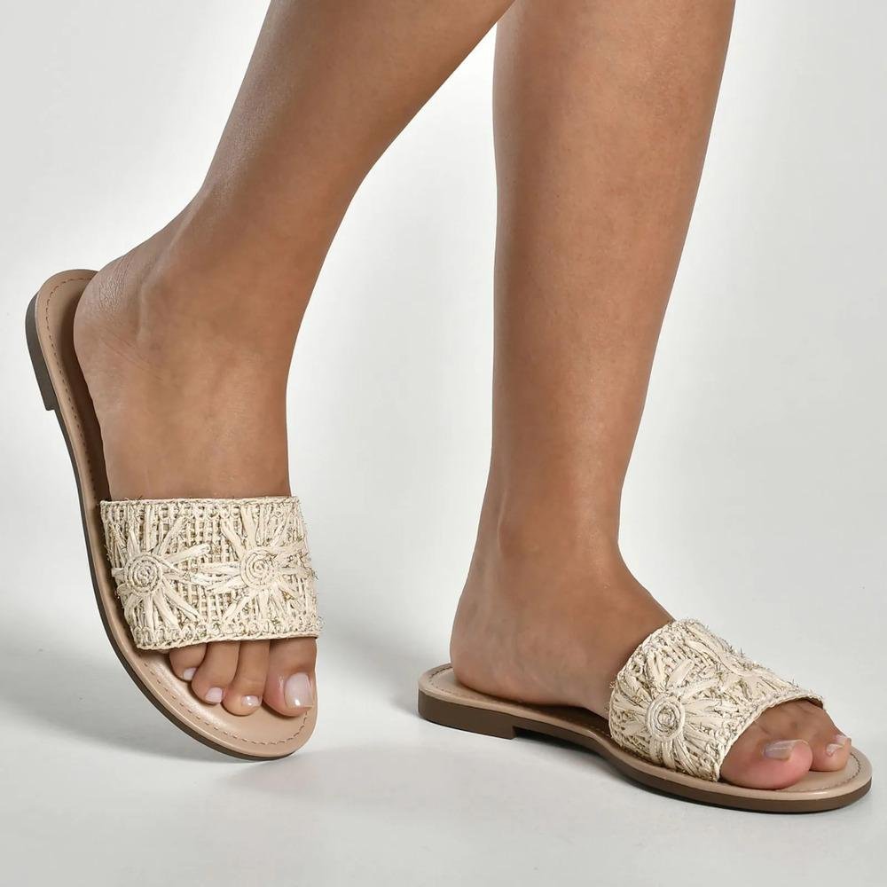 Sandália Via Marte Rasteira Bordado Floral Feminina Creme 4