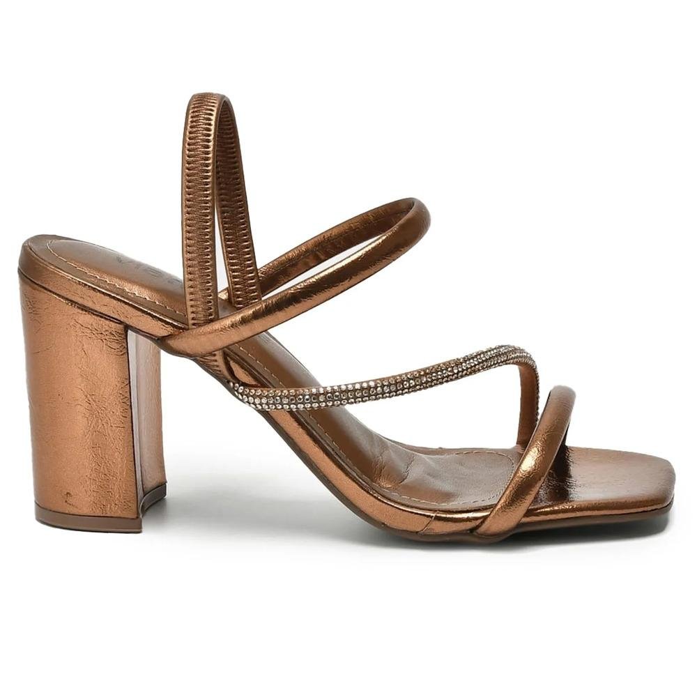 Sandália Via Marte Acabamento Brilhante Feminina