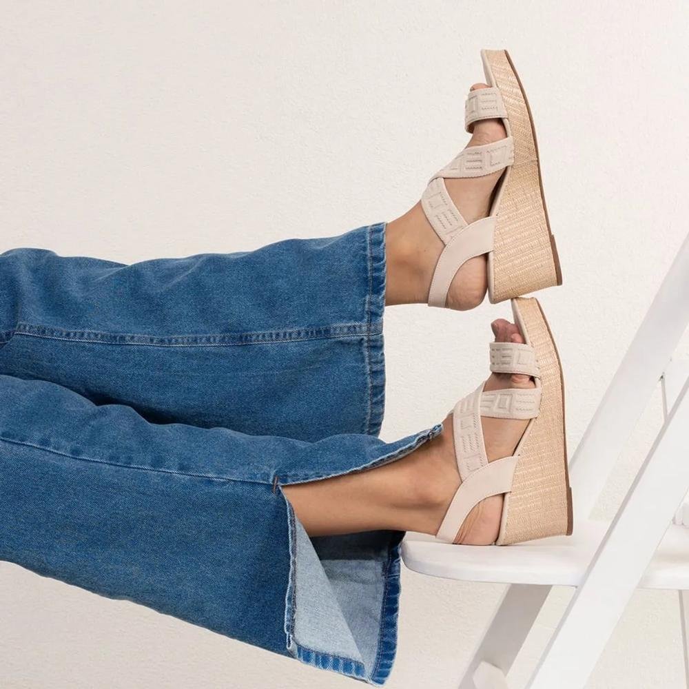 Sandália Bebecê Anabela Tiras Elástico Feminina Off White 8