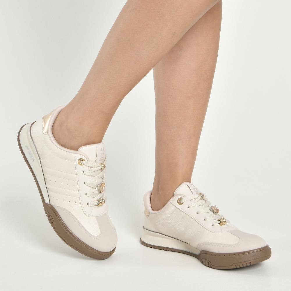 Tênis Casual Feminino Via Marte Confortável Urbano Sintético