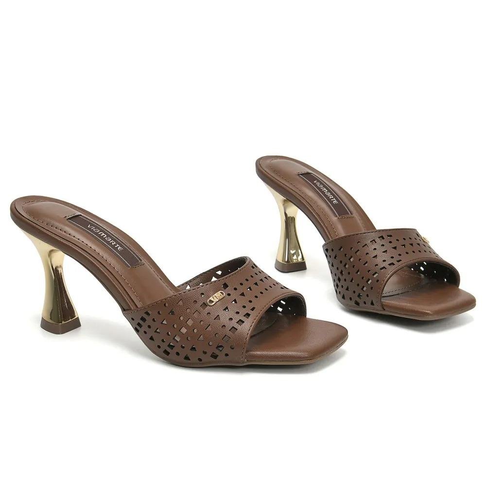 Tamanco Feminino Via Marte Salto Taça Médio Texturizado Bege 4