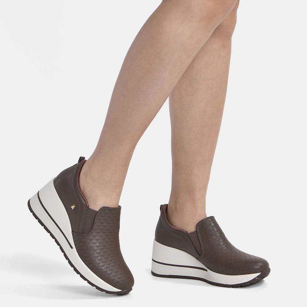 Tênis Slip On Feminino Via Marte Cute