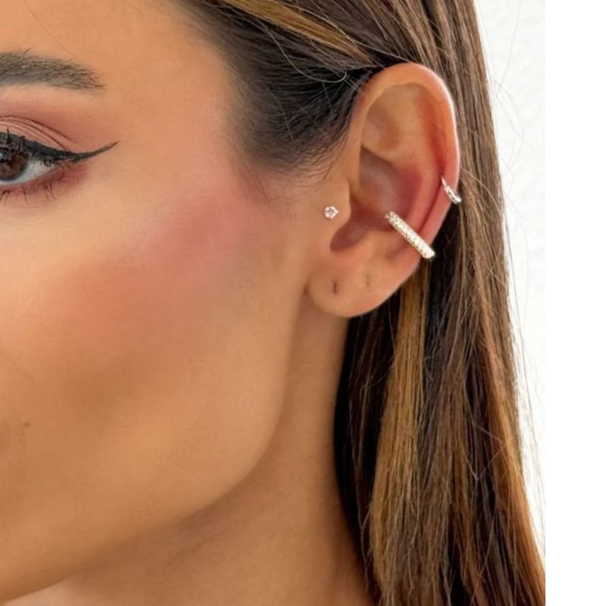 Piercing Feminino Folheado a Ouro 18k Com Microzircônias Dourado Dourado 2