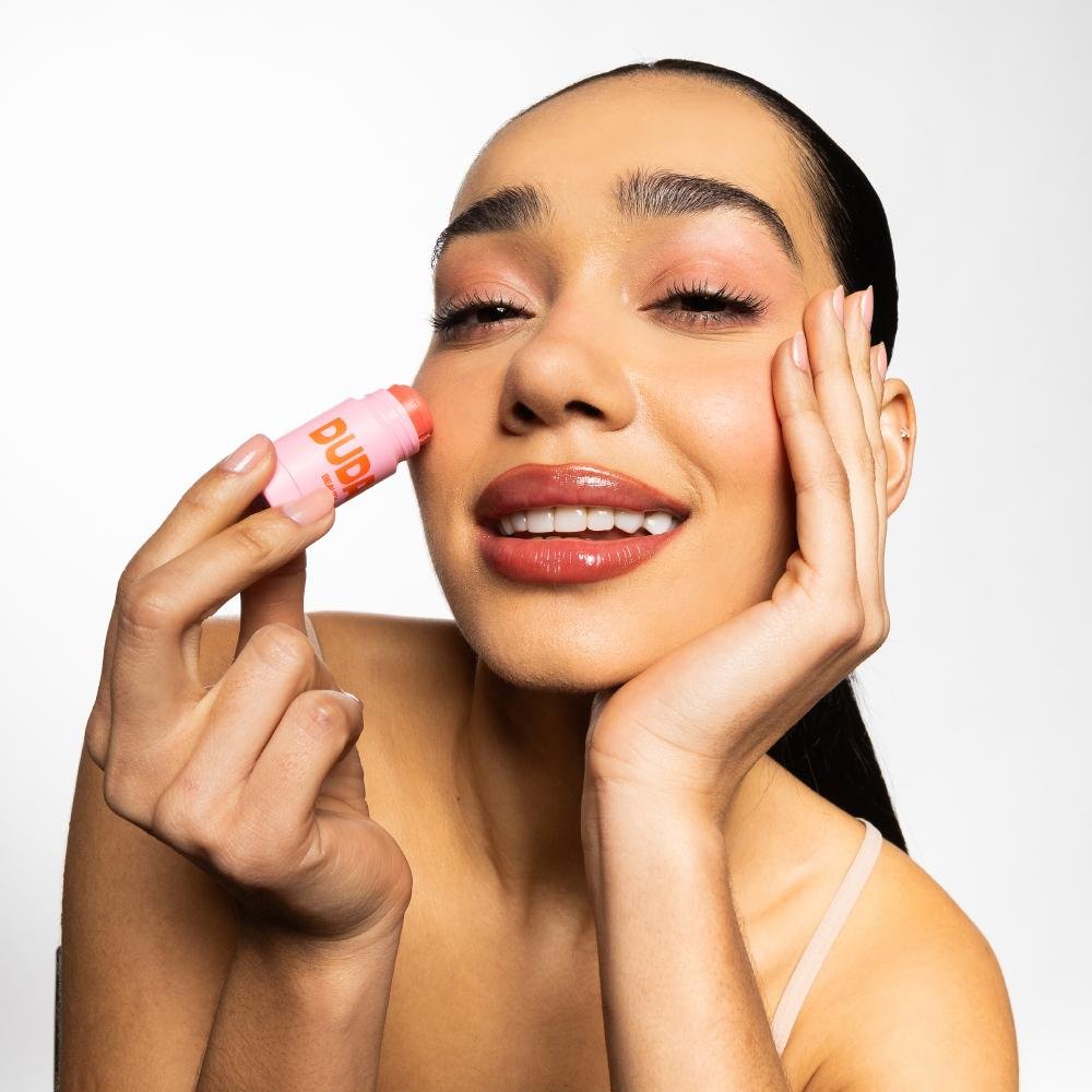 CHEEK+LIP+EYE – Stick Blush 3 em 1 Coral 6