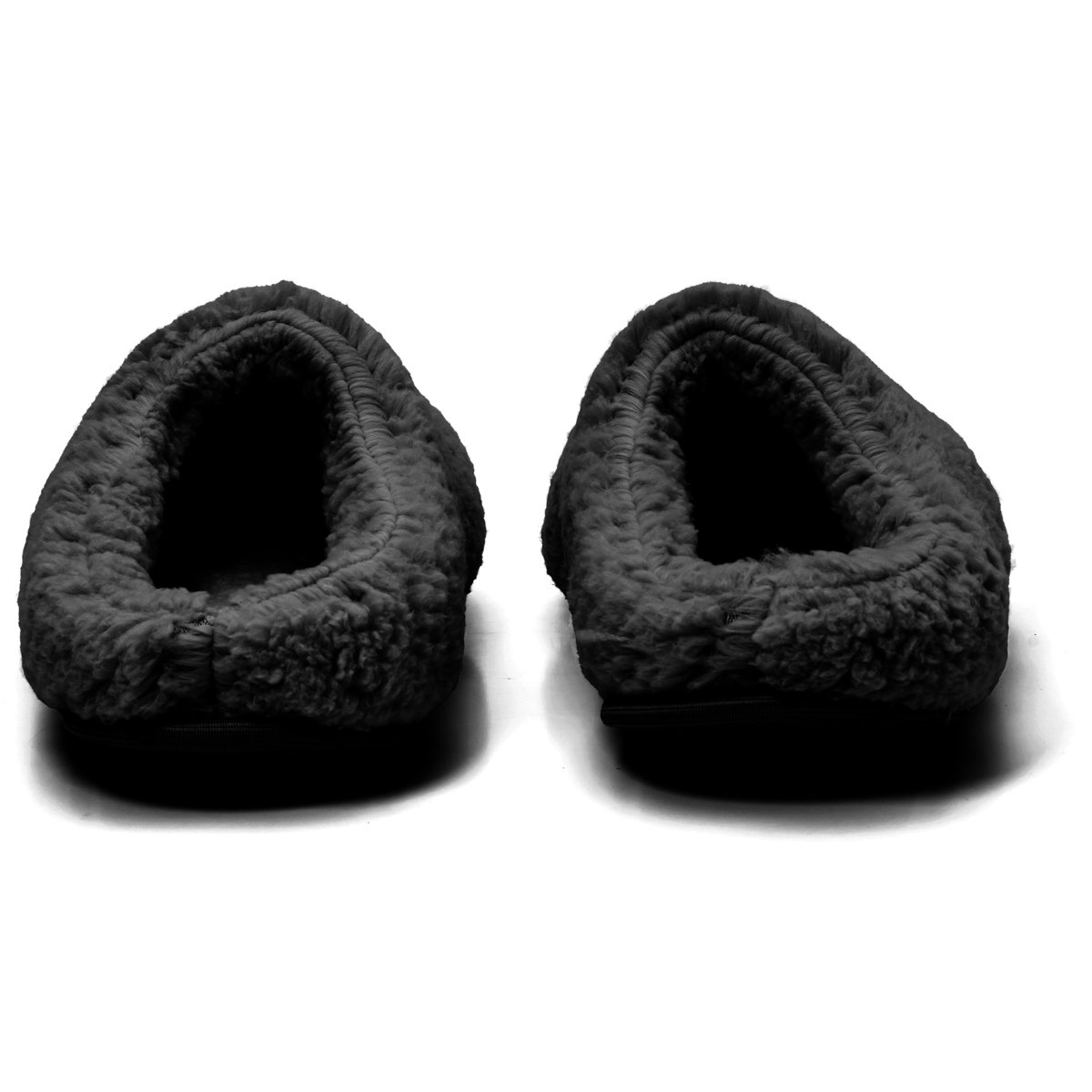 Pantufa de Pelinho Preta Antiderrapante Chinelo de Quarto Super Fofinho e Resistente Preto 4