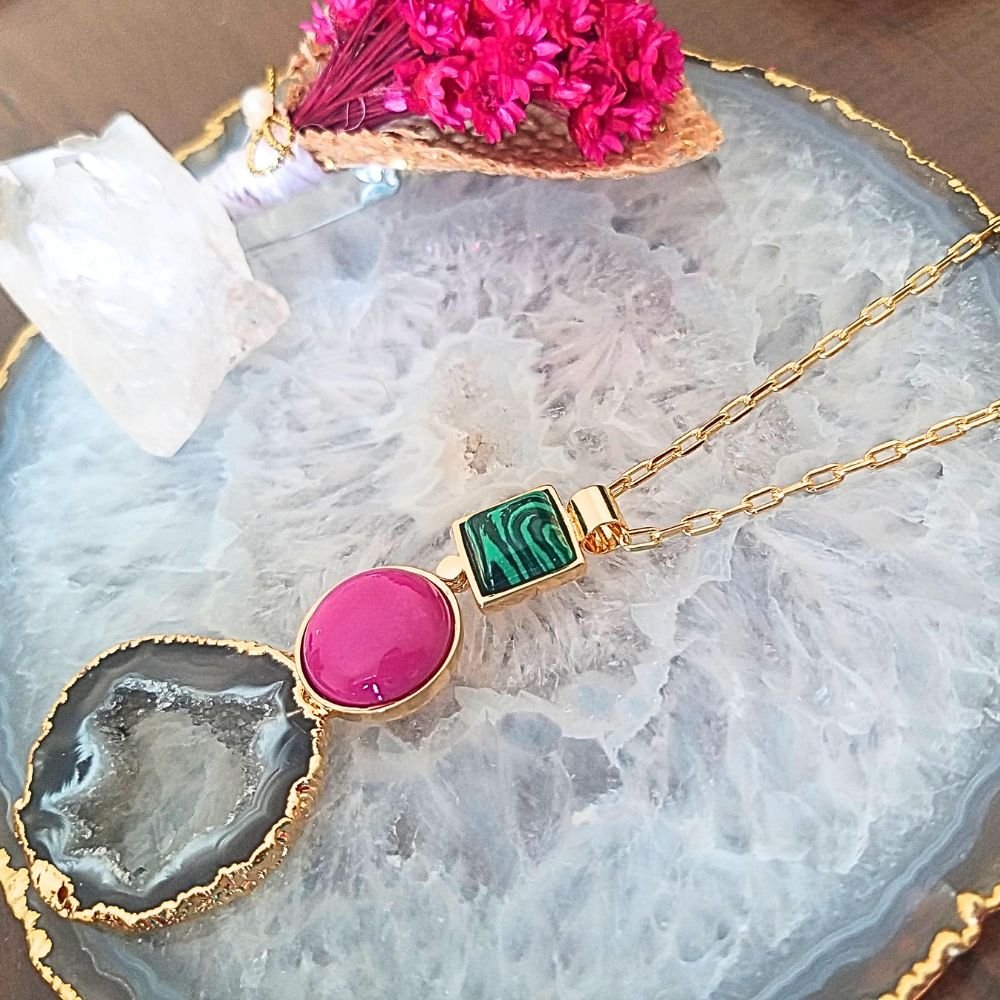 Semijoia - Colar Trilogia de Cristais Naturais - Geodo, Ágata Rosa e Malaquita - Ouro 18k Dourado 4