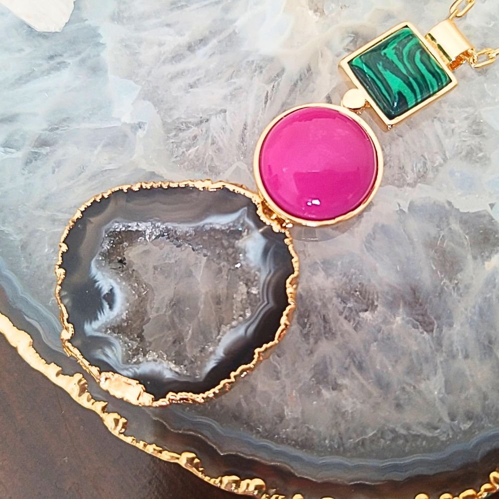 Semijoia - Colar Trilogia de Cristais Naturais - Geodo, Ágata Rosa e Malaquita - Ouro 18k Dourado 5