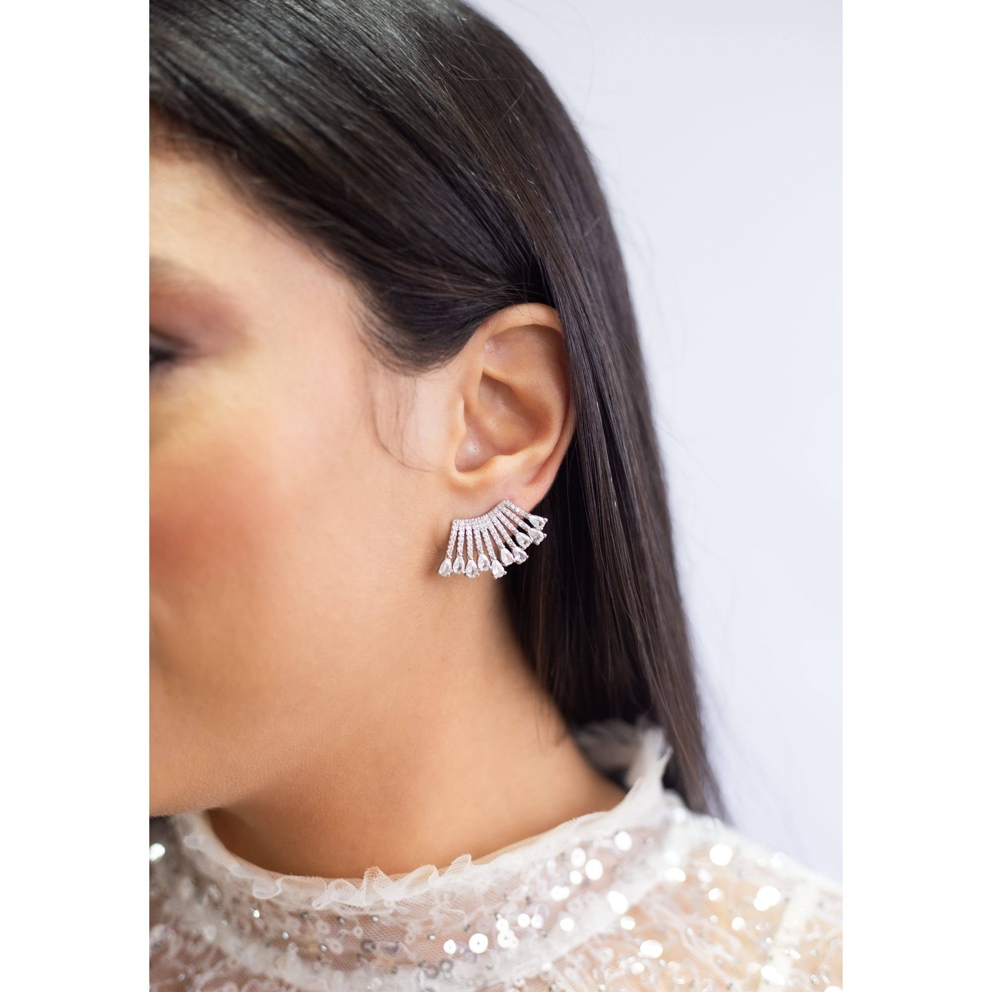 Semijoia - Brinco Leque com Cristais em Gota - Ródio Branco Prata 4