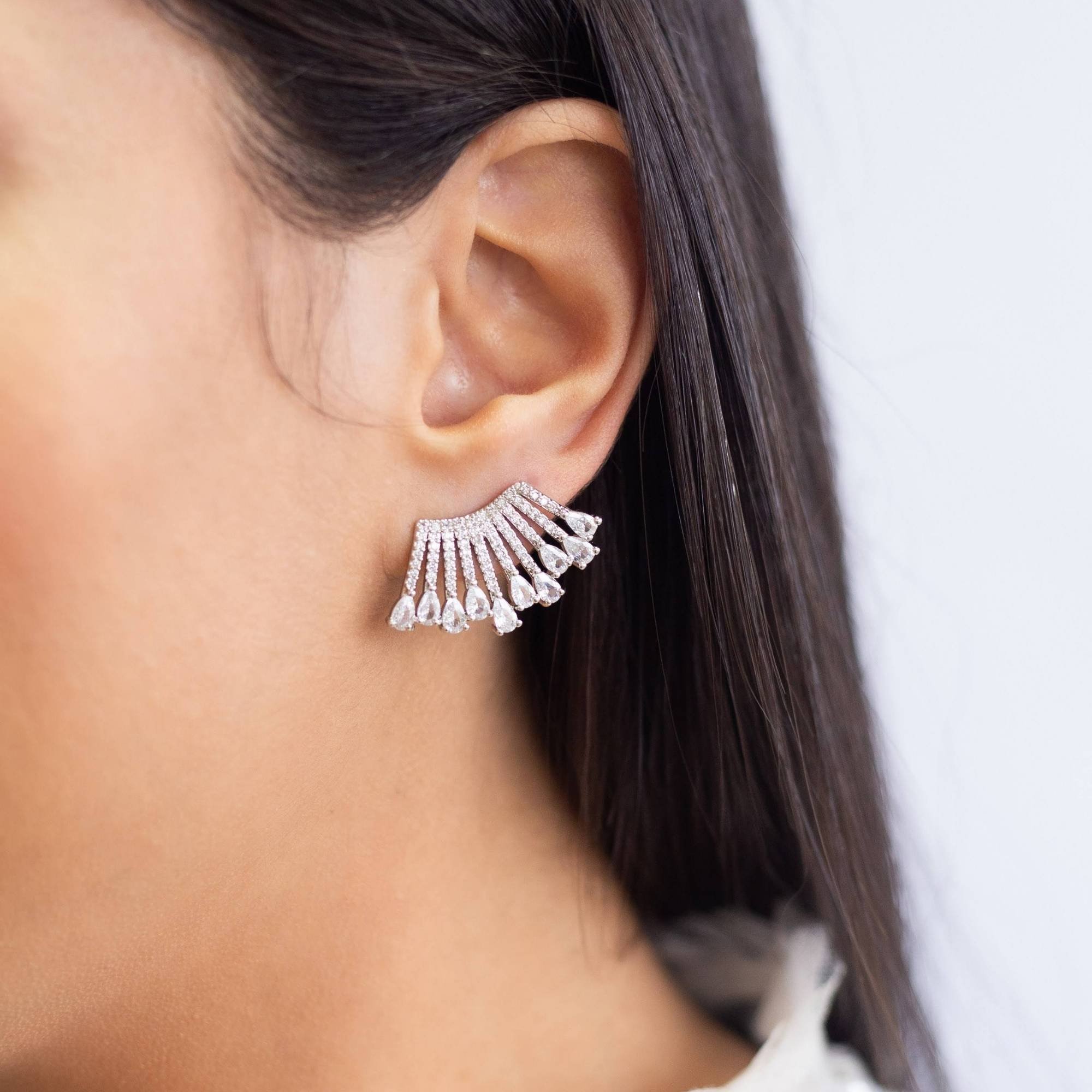 Semijoia - Brinco Leque com Cristais em Gota - Ródio Branco Prata 5