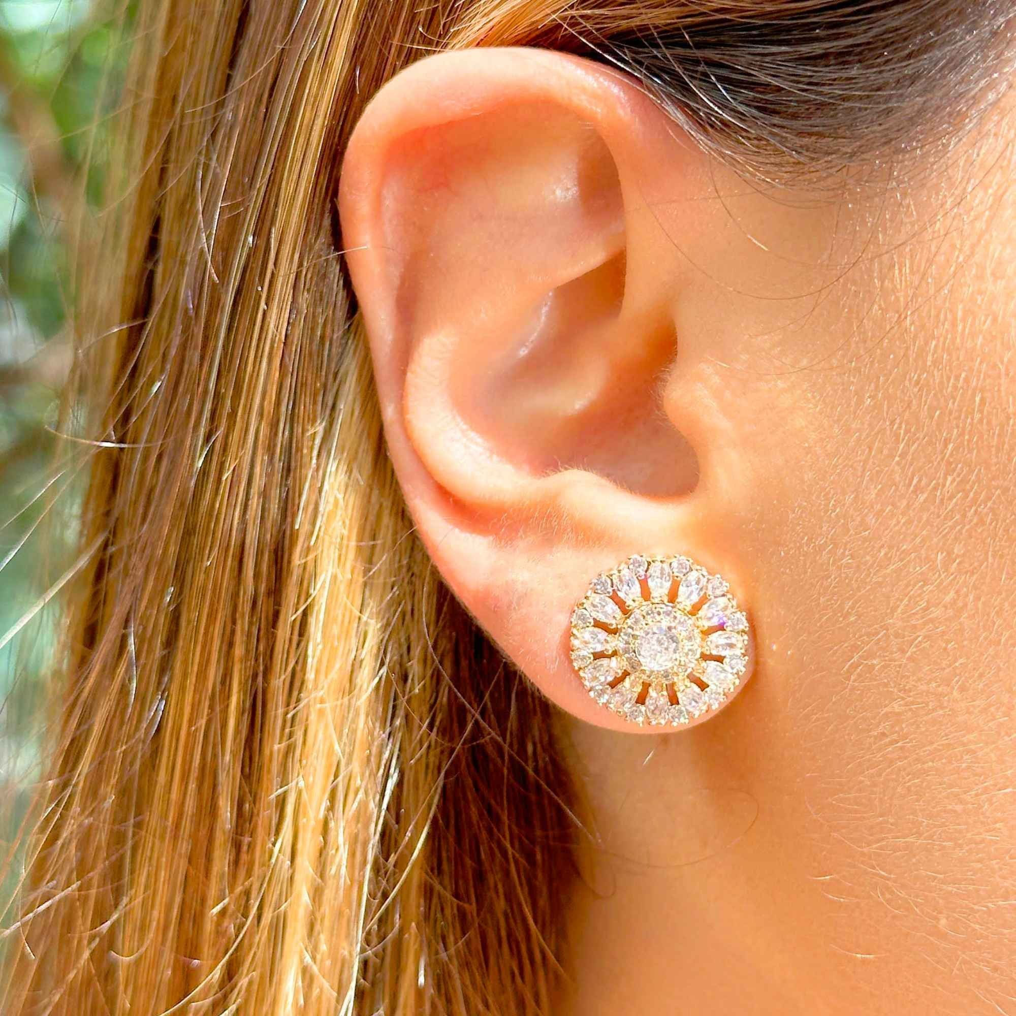 Semijoia - Brinco Mandala com Cristais - Ouro 18k Dourado 6