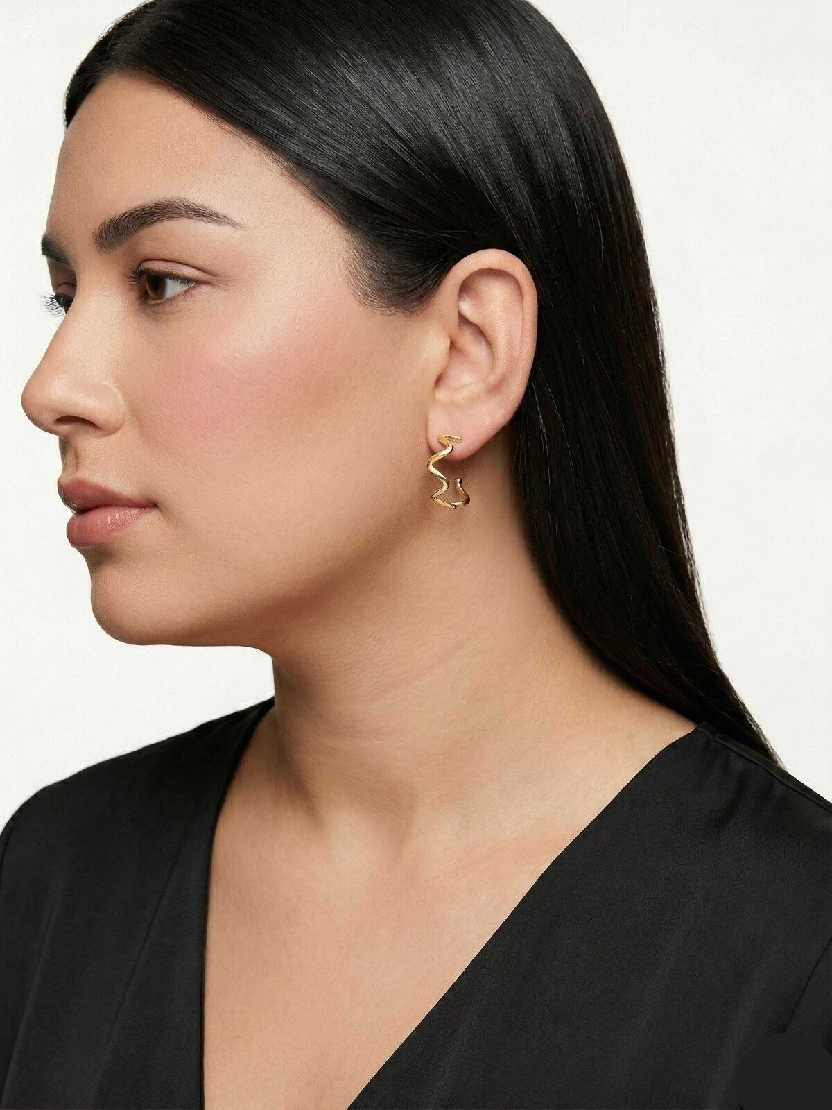 Brinco Argola Ondas Banhado a Ouro 18k