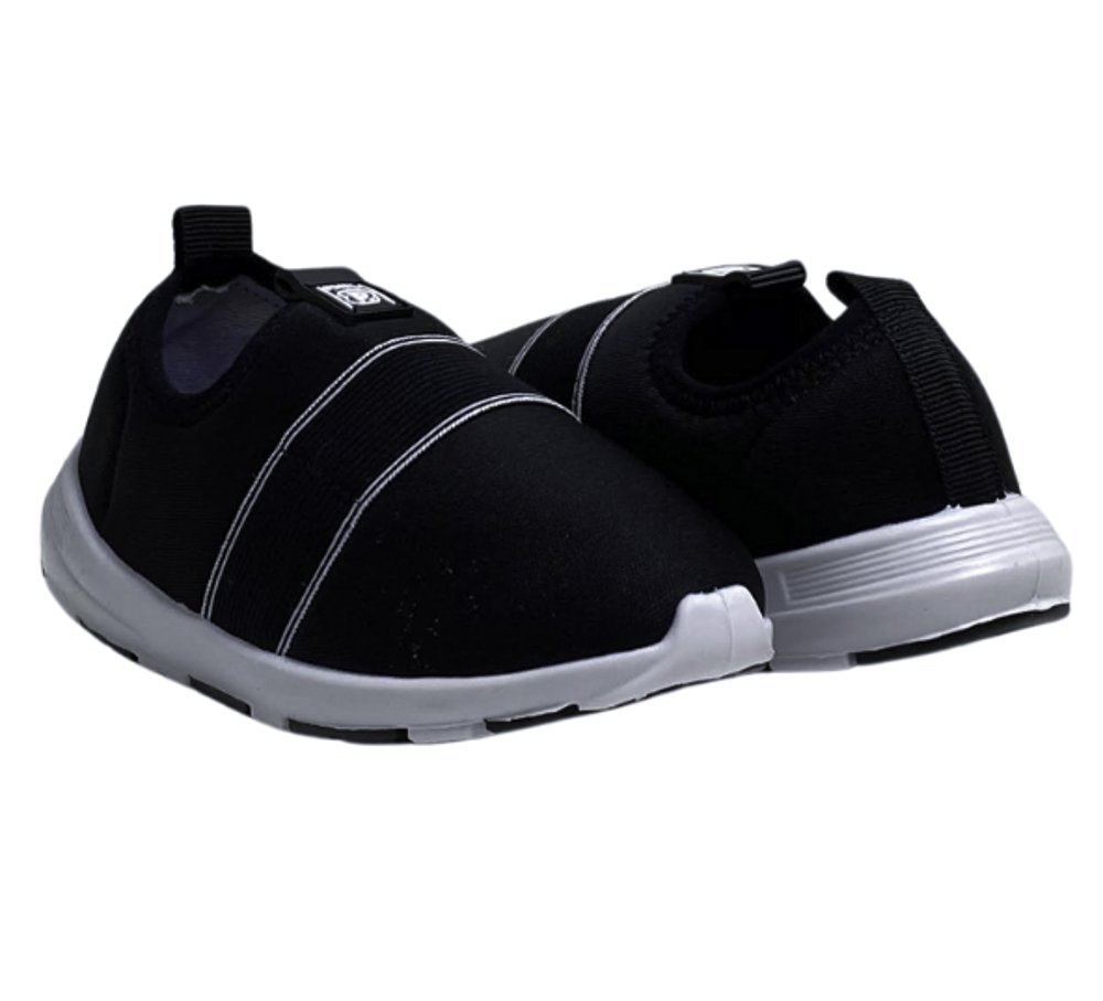 PIMPOLHO TENIS INF MASC Preto 4