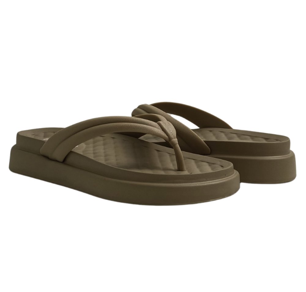 MOLECA CHINELO FEM Nude 4