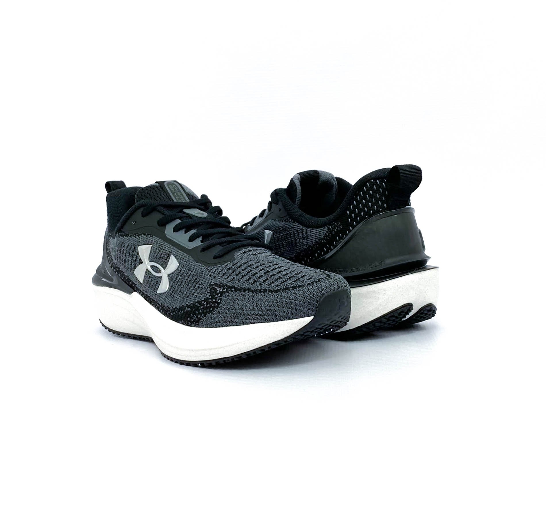 UNDER ARMOUR TENIS MASC SKYLINE Cinza 4
