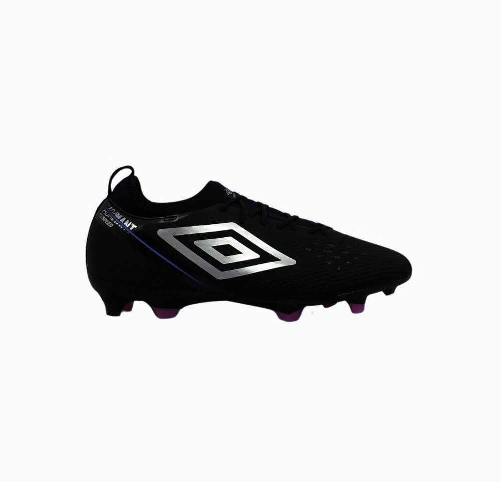 UMBRO CHUTEIRA CAMPO ADAMANT