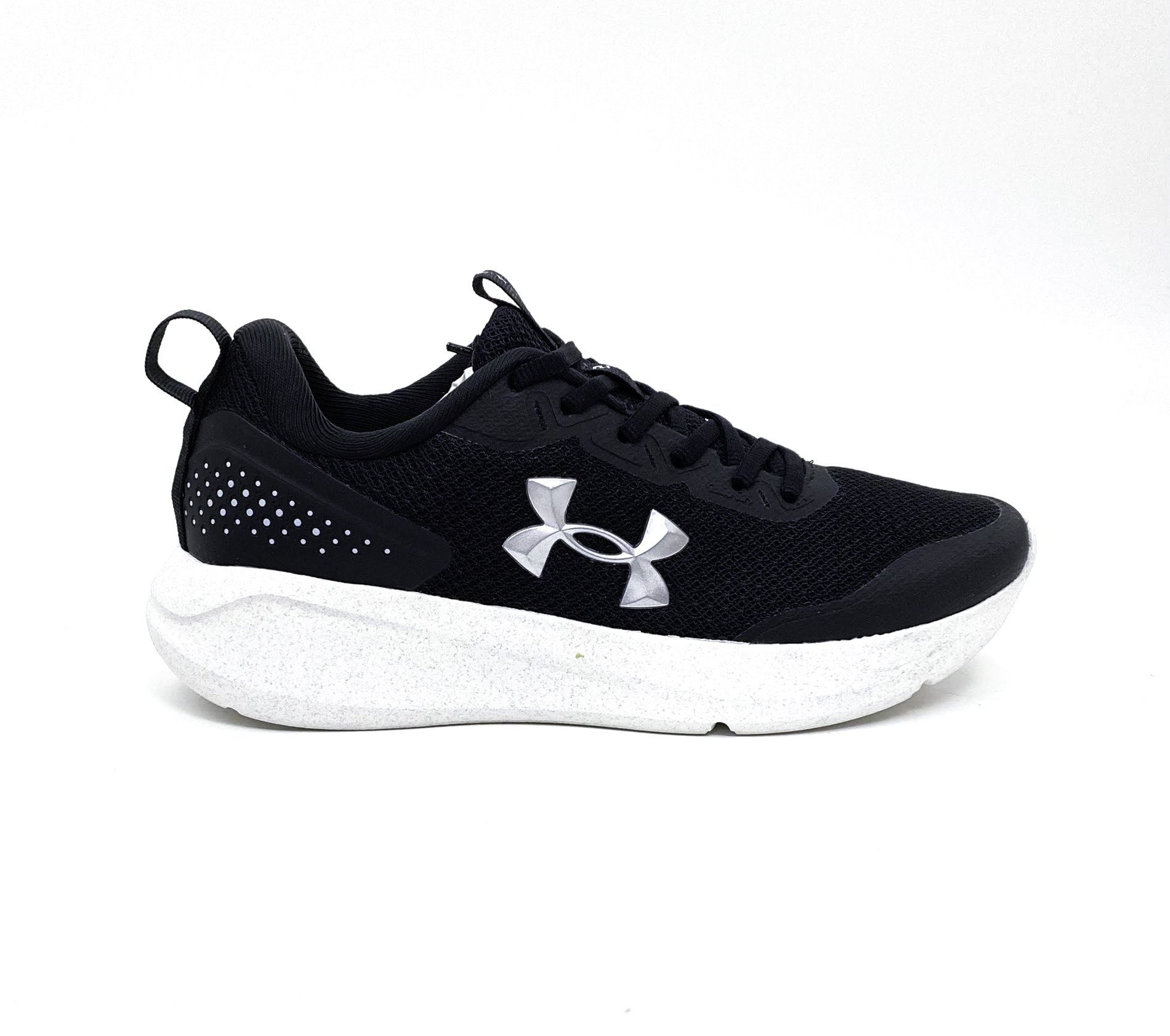 UNDER ARMOUR TENIS FEM ESSENTIAL 2