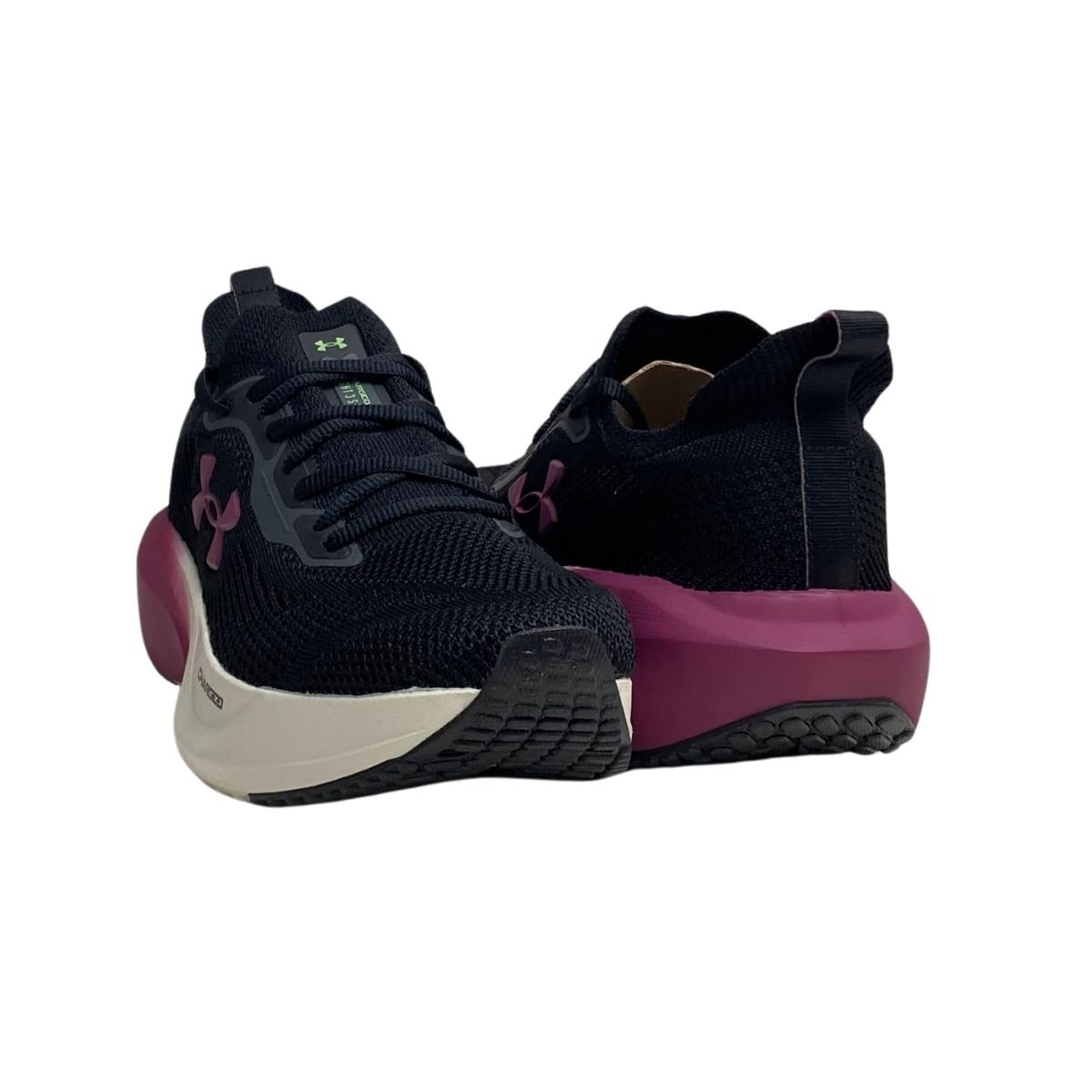 Tênis Under Armour Feminino 6009880F Preto Preto 5