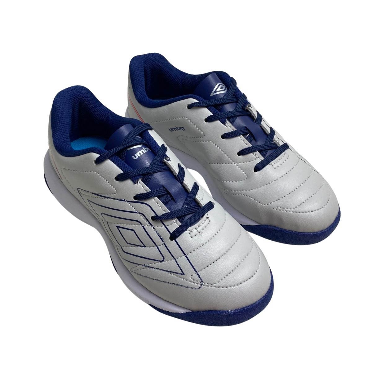 Chuteira Society Umbro Infantil Menino UO7FB00298 Cinza Claro Cinza 4
