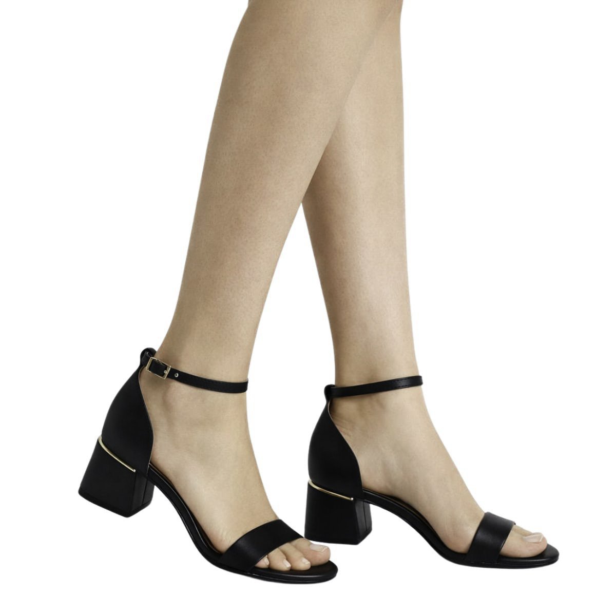 Sandália Vizzano Feminina 6428104 Preto Preto 2