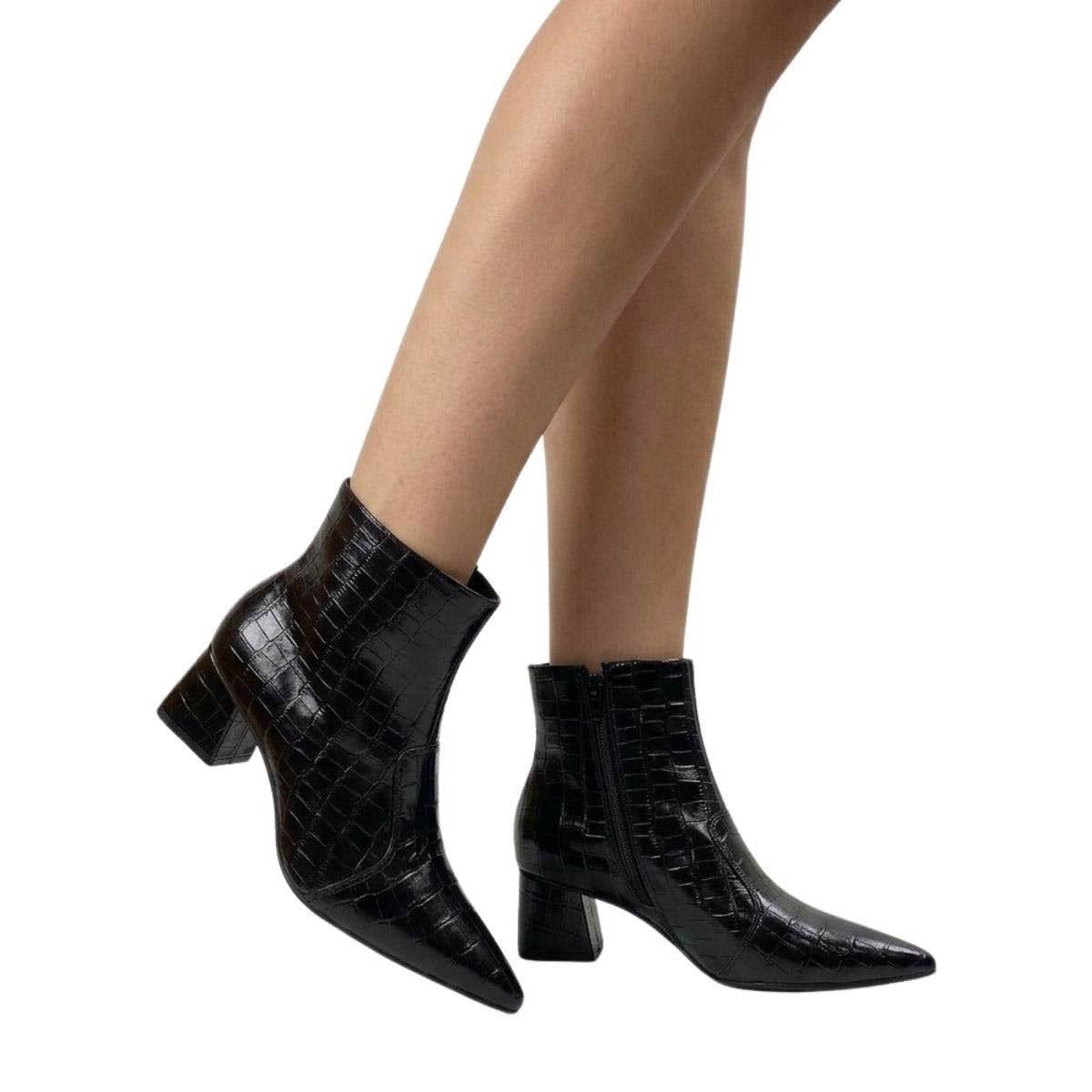 Bota Bebecê Feminino T3842041 Preto Preto 2
