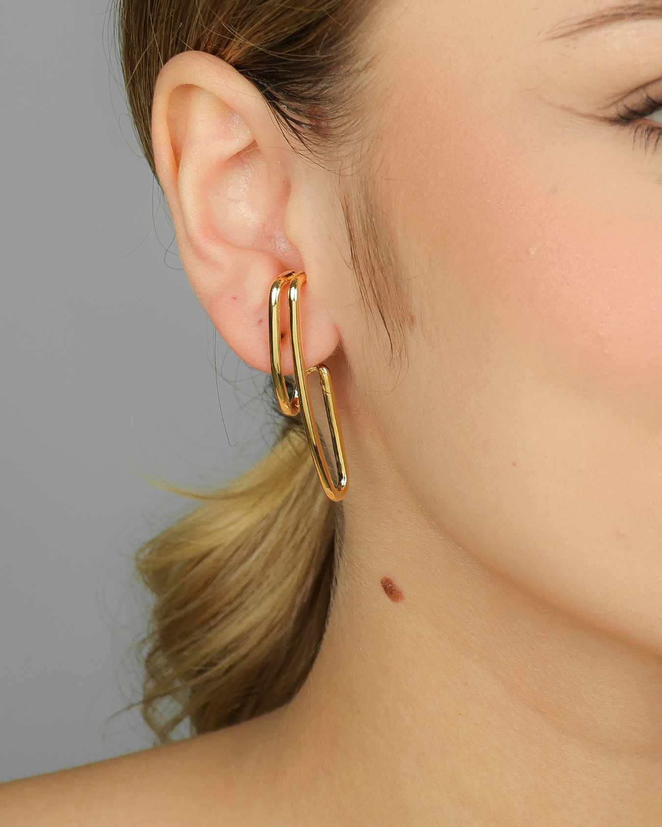 Brinco Semijoia Banhado a Ouro 18k Minimalista Dourado 2