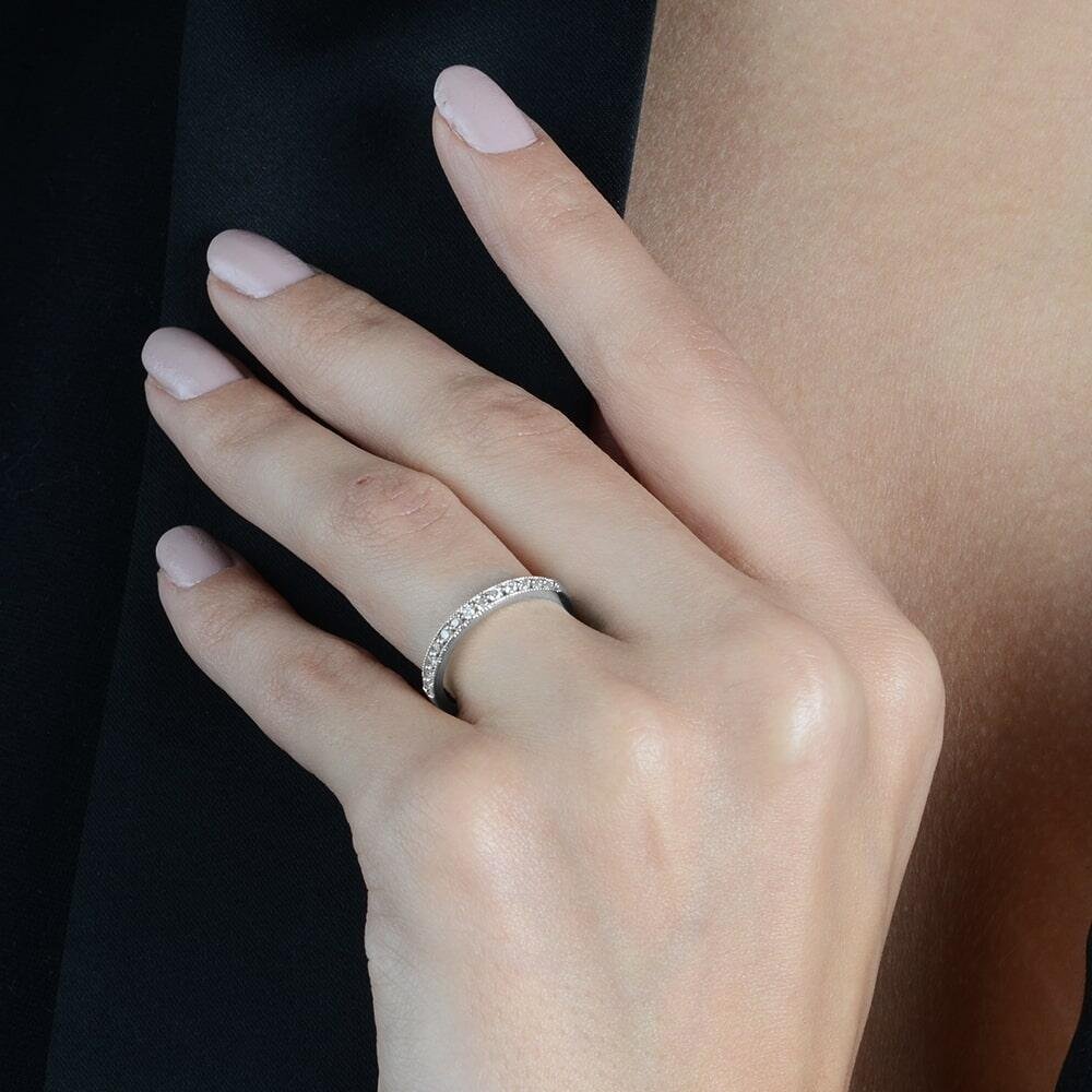 Anel Prateado Aparador de Aliança Cravejado de Zircônia Prata 2