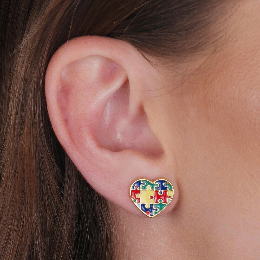Brinco Dourado Autismo Formato Coração Multicores 2