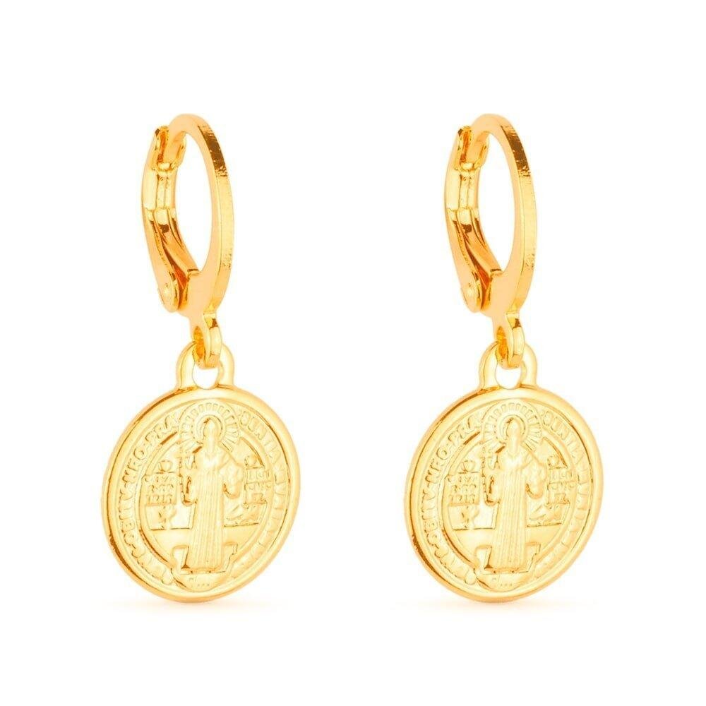 Brinco Dourado de Argolinha Com Medalha