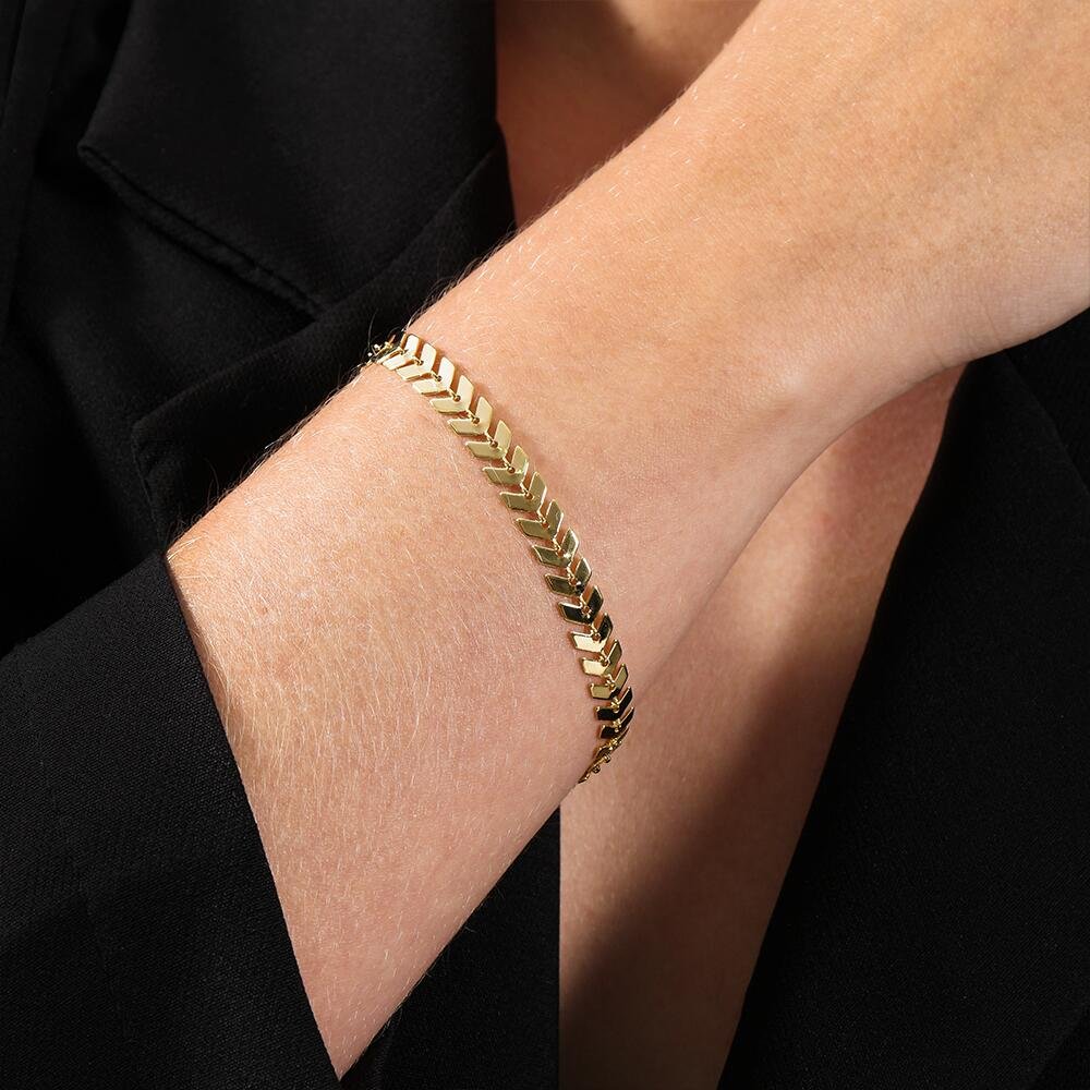 Pulseira Dourada de Seta Dourado 2