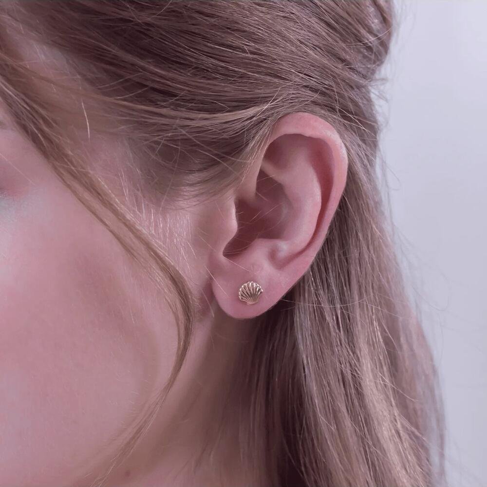 Brinco Feminino Concha do Mar Banhado a Ouro Dourado Pequeno Dourado 2