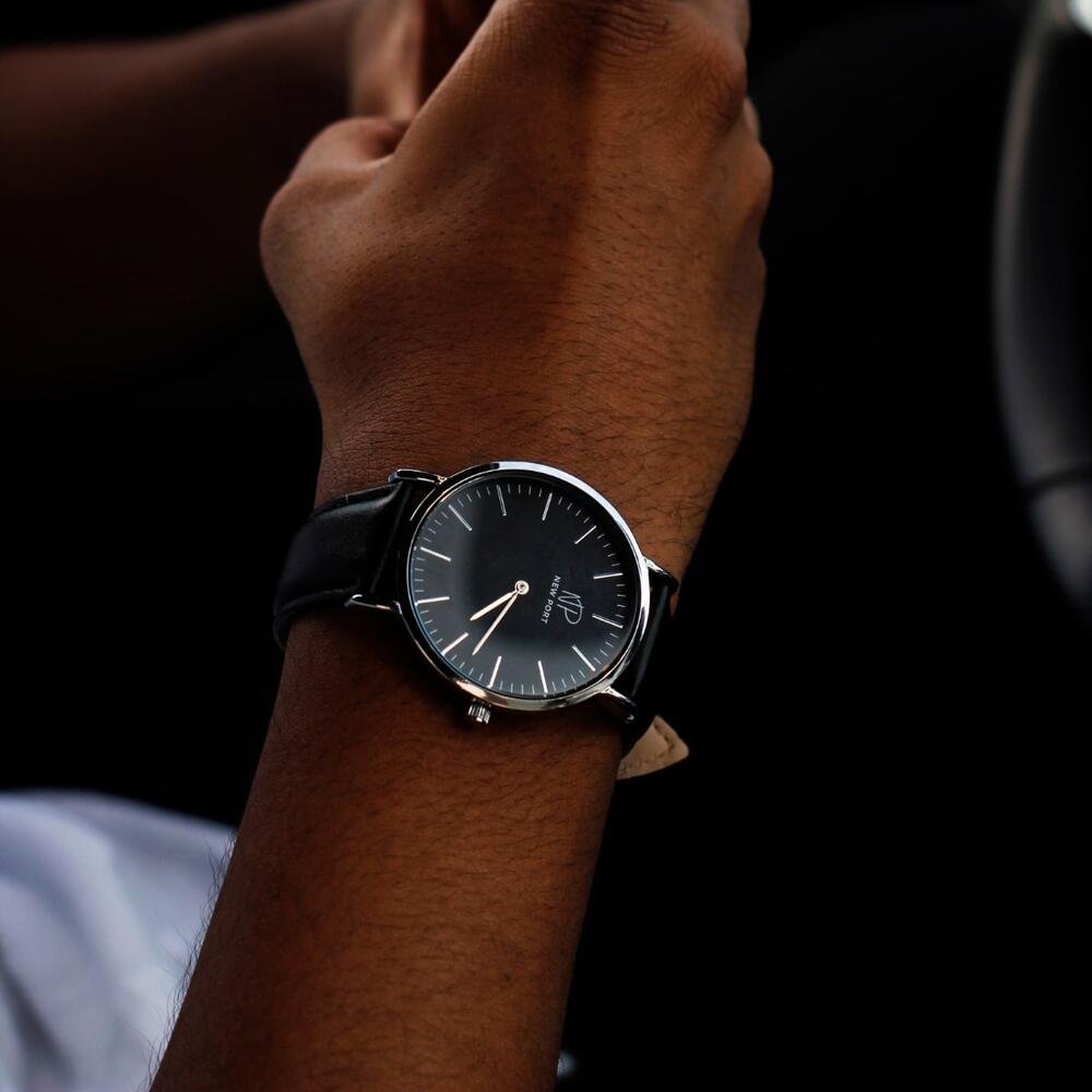 Relógio Masculino Couro Casual Luxo NewPort 40mm Dourado 4