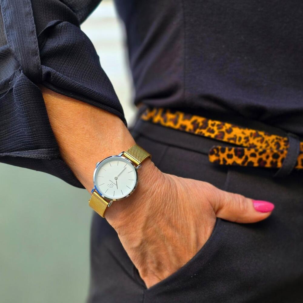 "Relógio Feminino Delicado New Port Dourado 32mm" Dourado 4