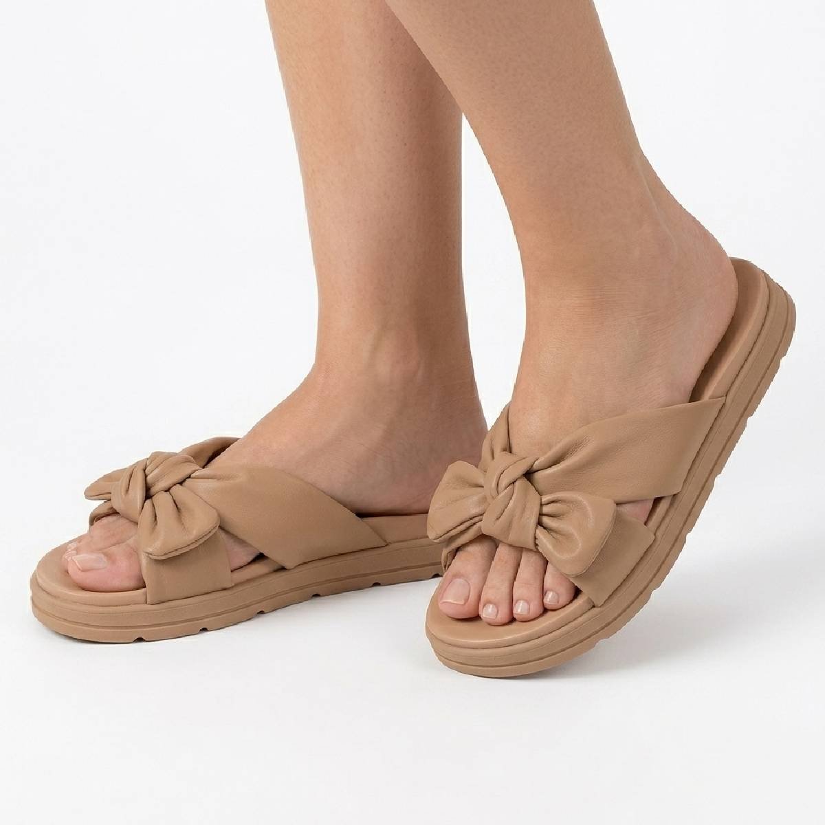 Sandalia Papete Feminina Moleca Tira Laco Plana Tratorada Casual Confortavel Original Nude 3