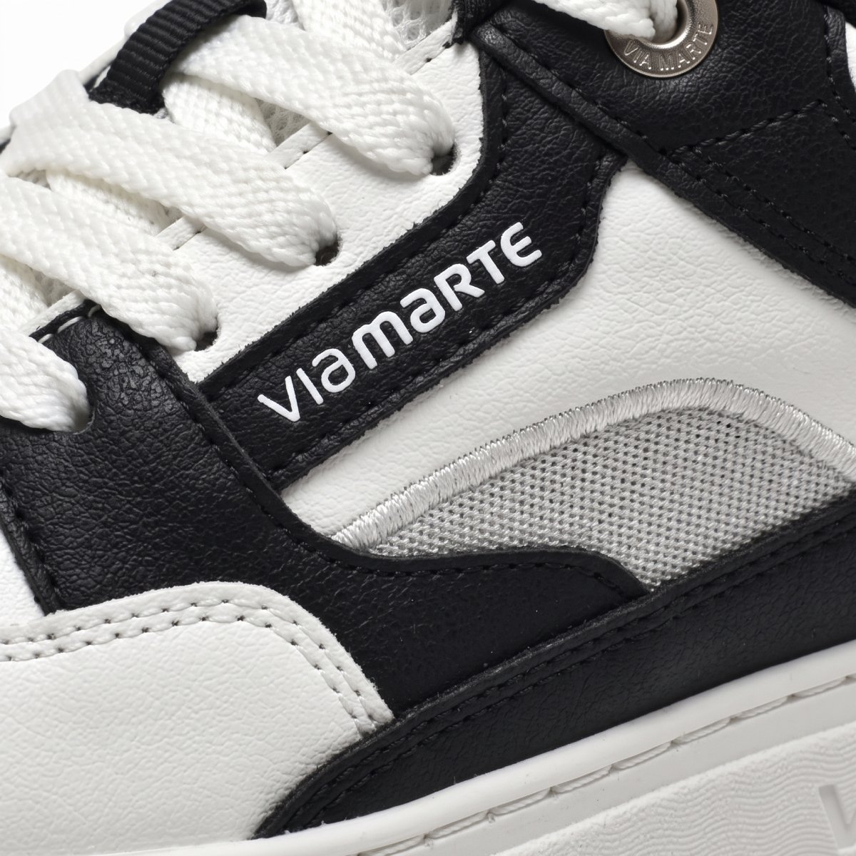 Tenis Feminino Via Marte Casual Sneaker Robusto Flatform Urbano Confortavel Original Branco/Preto 6