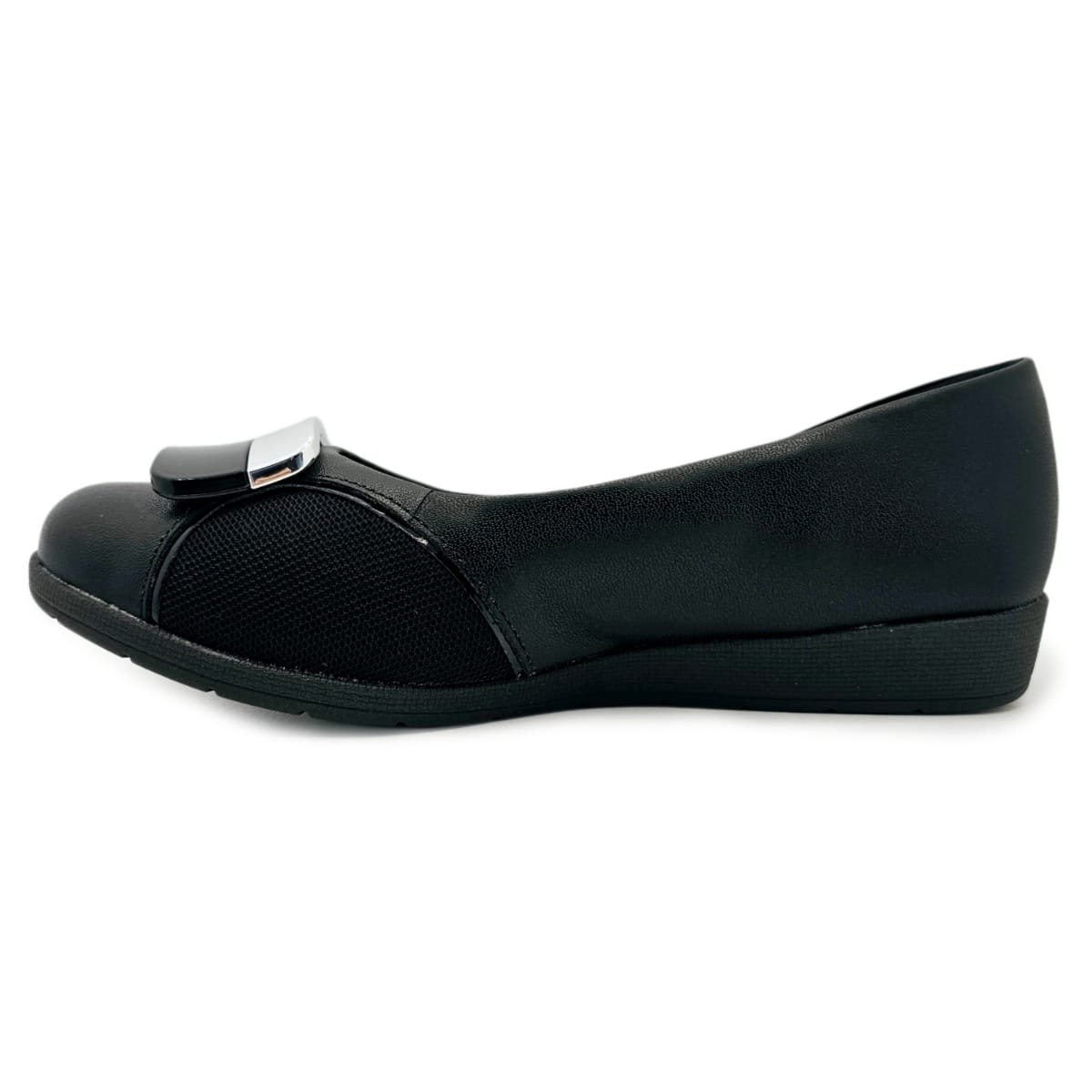 Sapato Usaflex Couro com Tecido na Area do Joanete e Fivela Preto 3