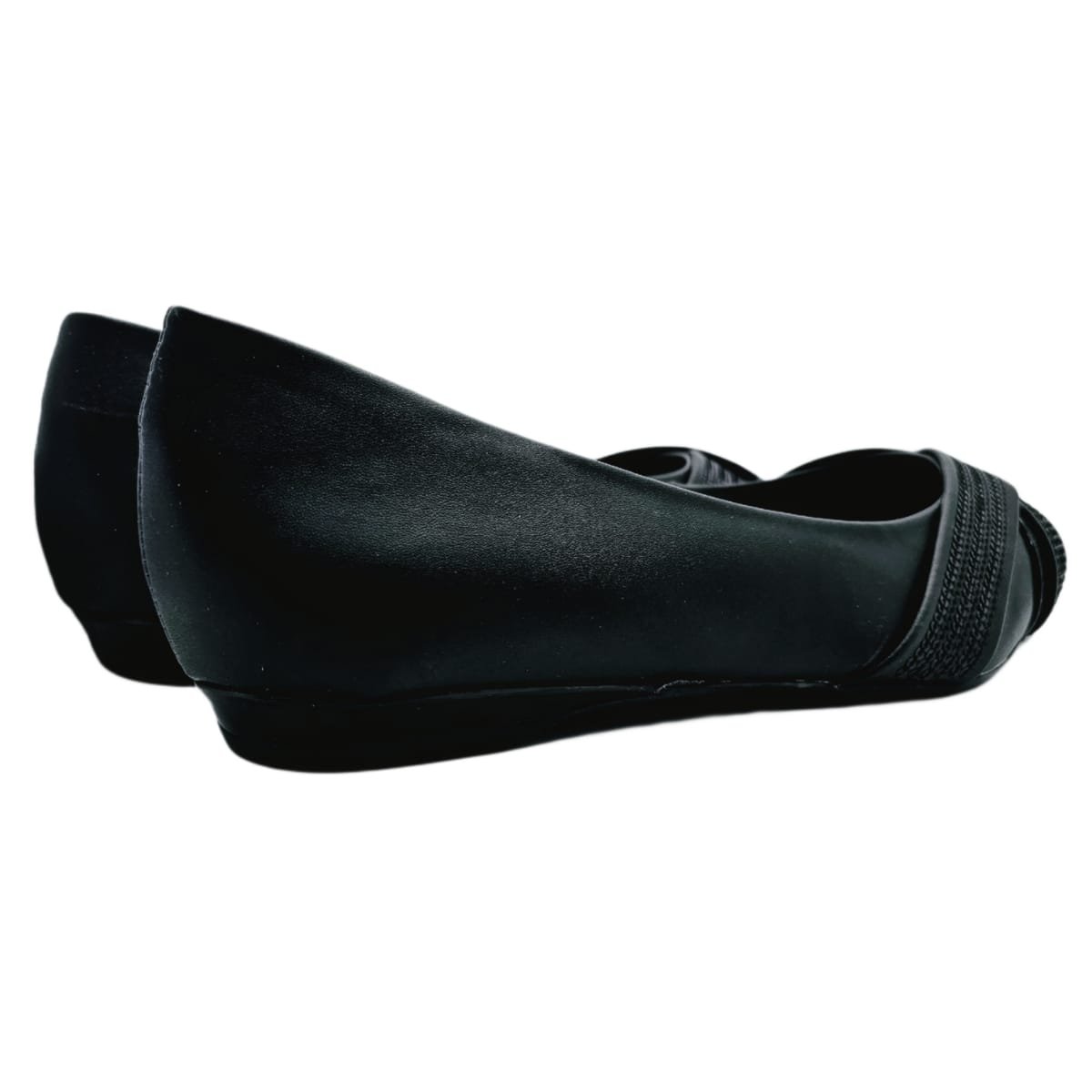 Sapatilha Careflex Bico Fino com Paete Preto 4