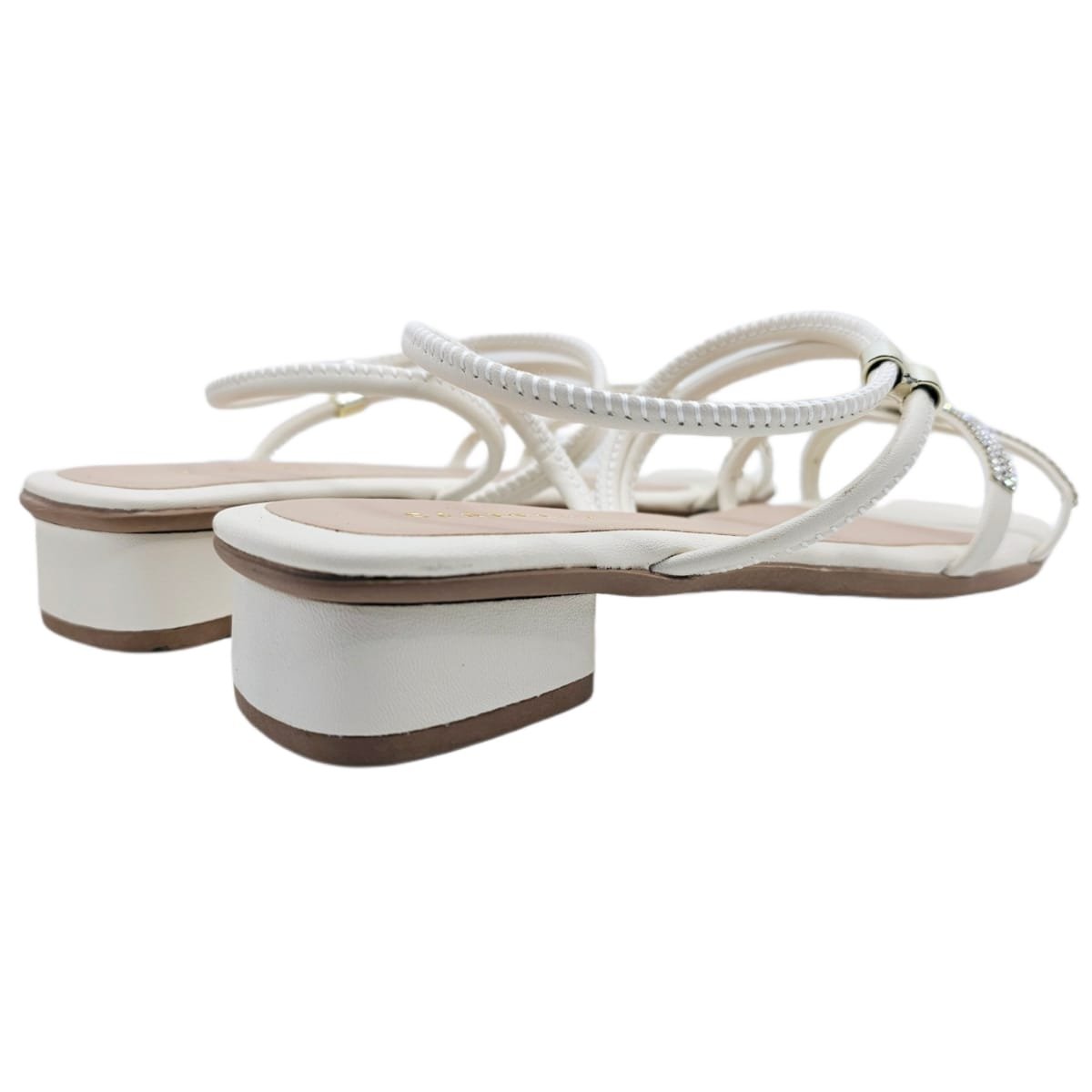 Sandália de Salto Baixo com Brilho Strass Careflex Branco 4