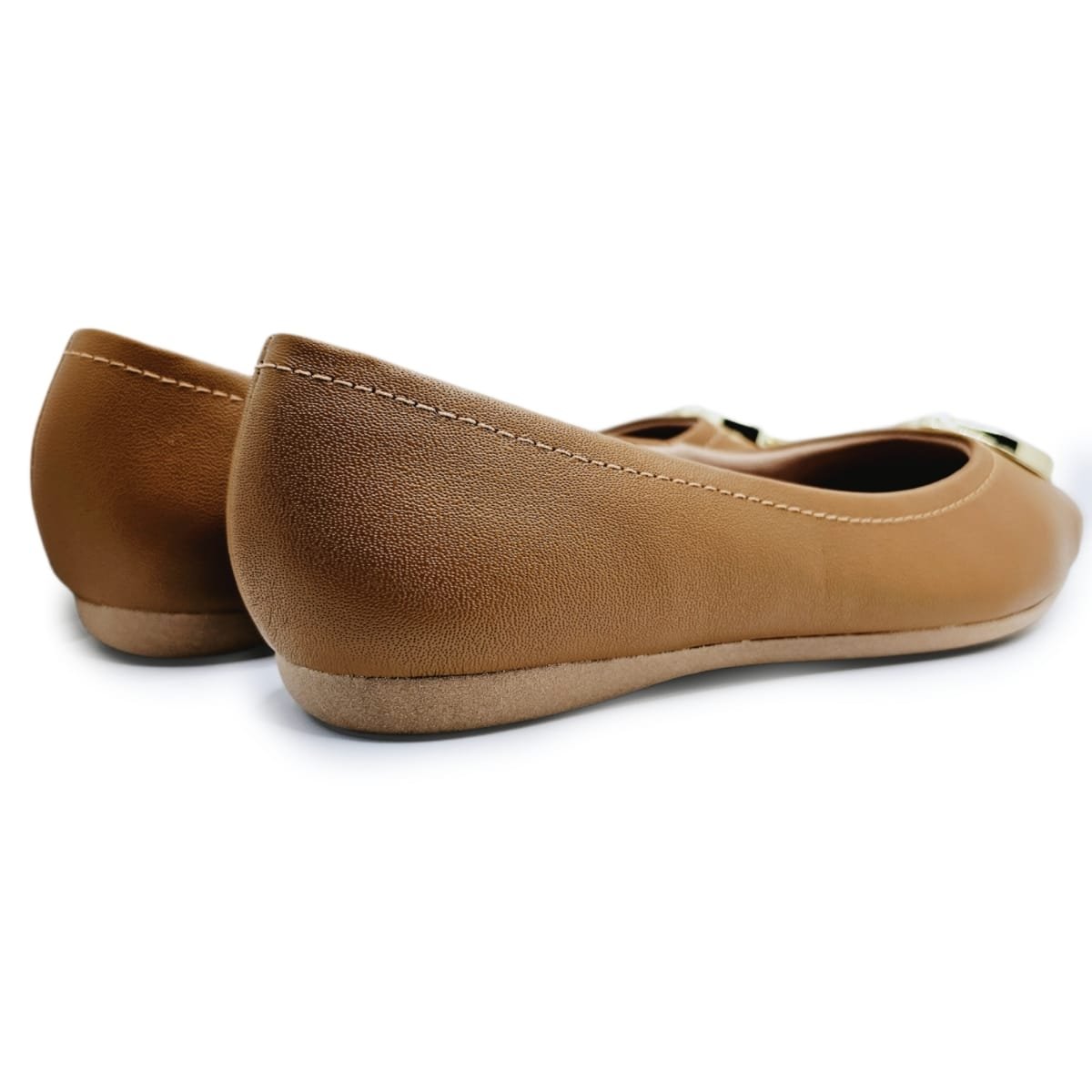 Sapatilha Usaflex em Couro com Detalhe Monograma Caramelo 4