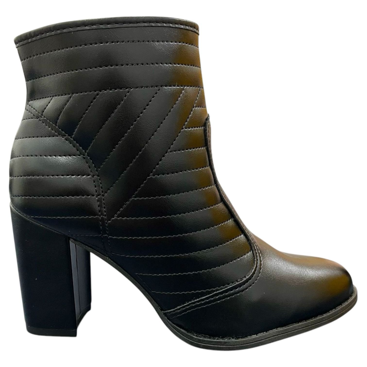 Bota Feminina Moleca Salto Bloco Cano Curto 5349.103