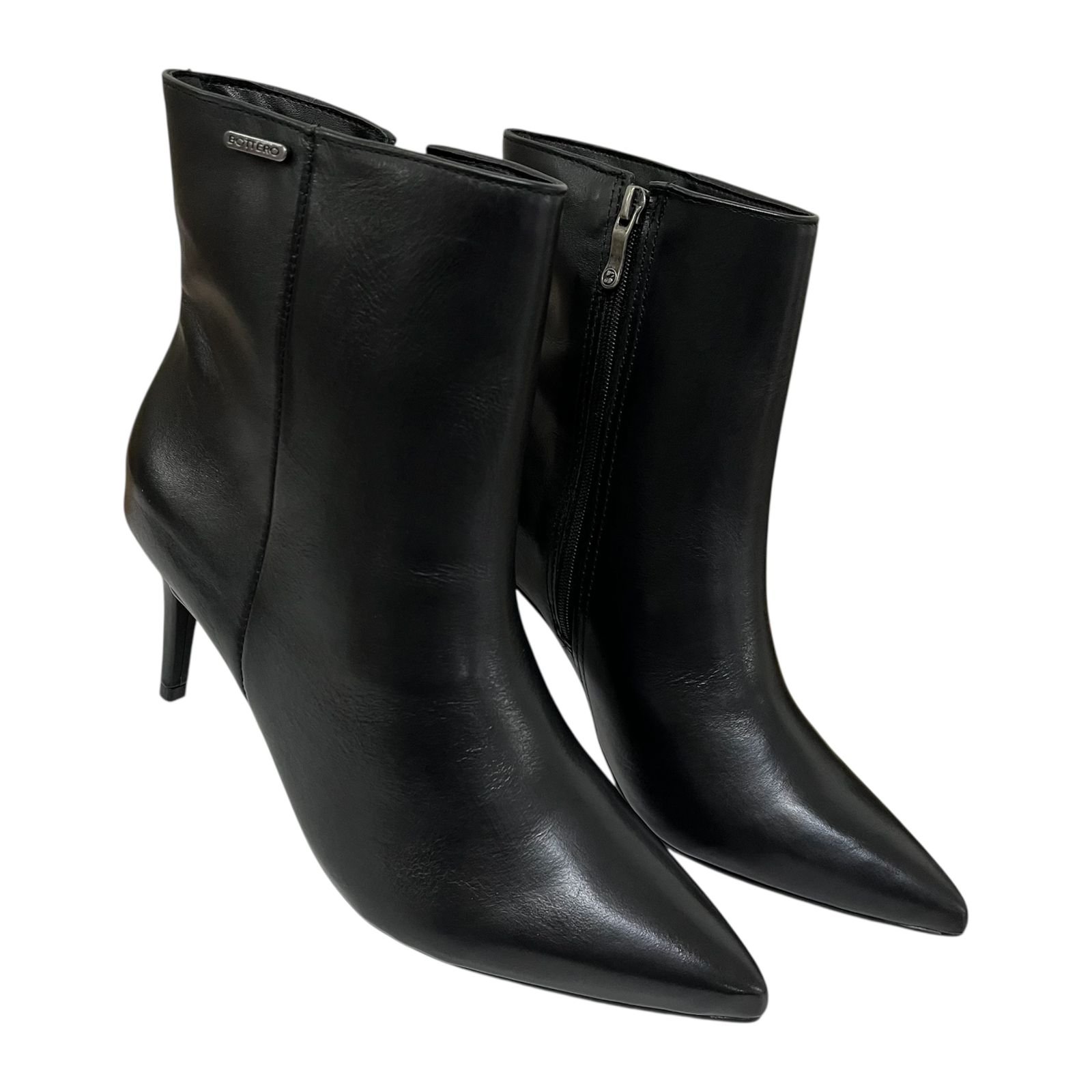 Bota Bottero Cano Baixo Bico Fino Em Couro 368901 Preto 4