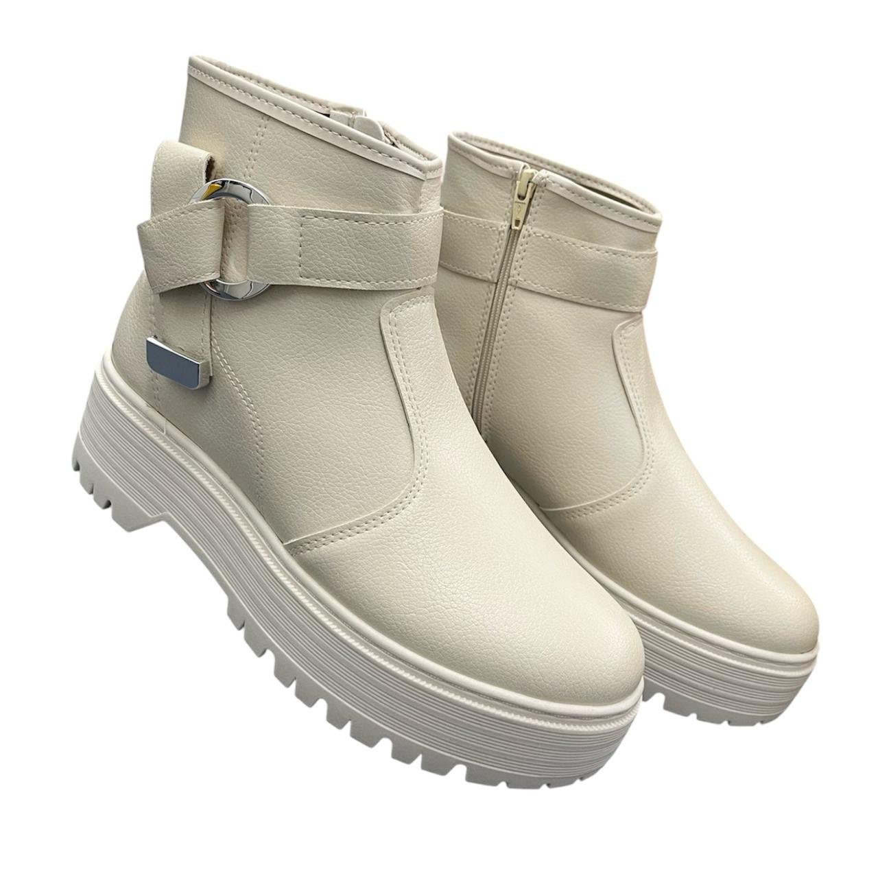 Bota Feminina Moleca Coturno Tratorado 5351.103 Off White 3