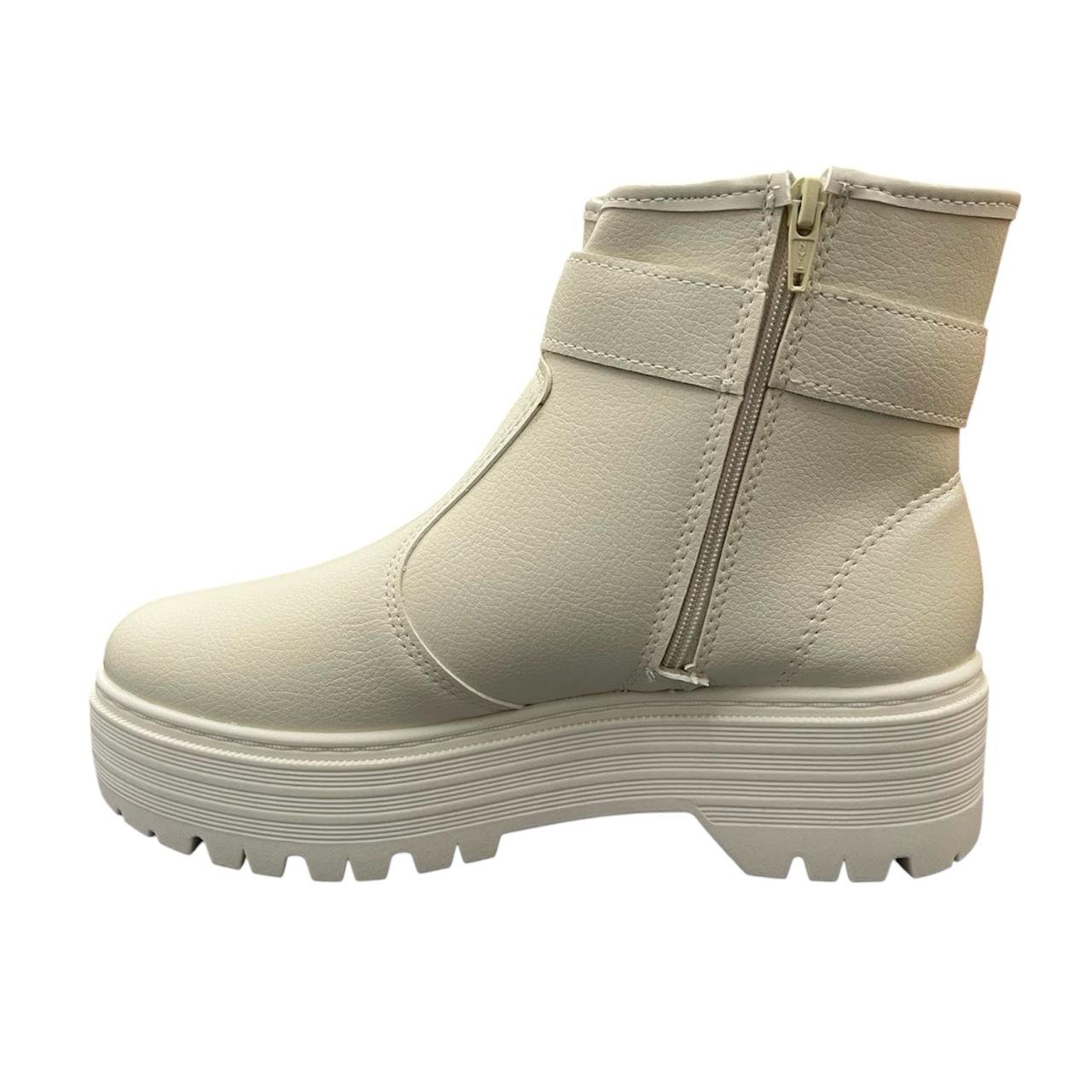 Bota Feminina Moleca Coturno Tratorado 5351.103 Off White 5