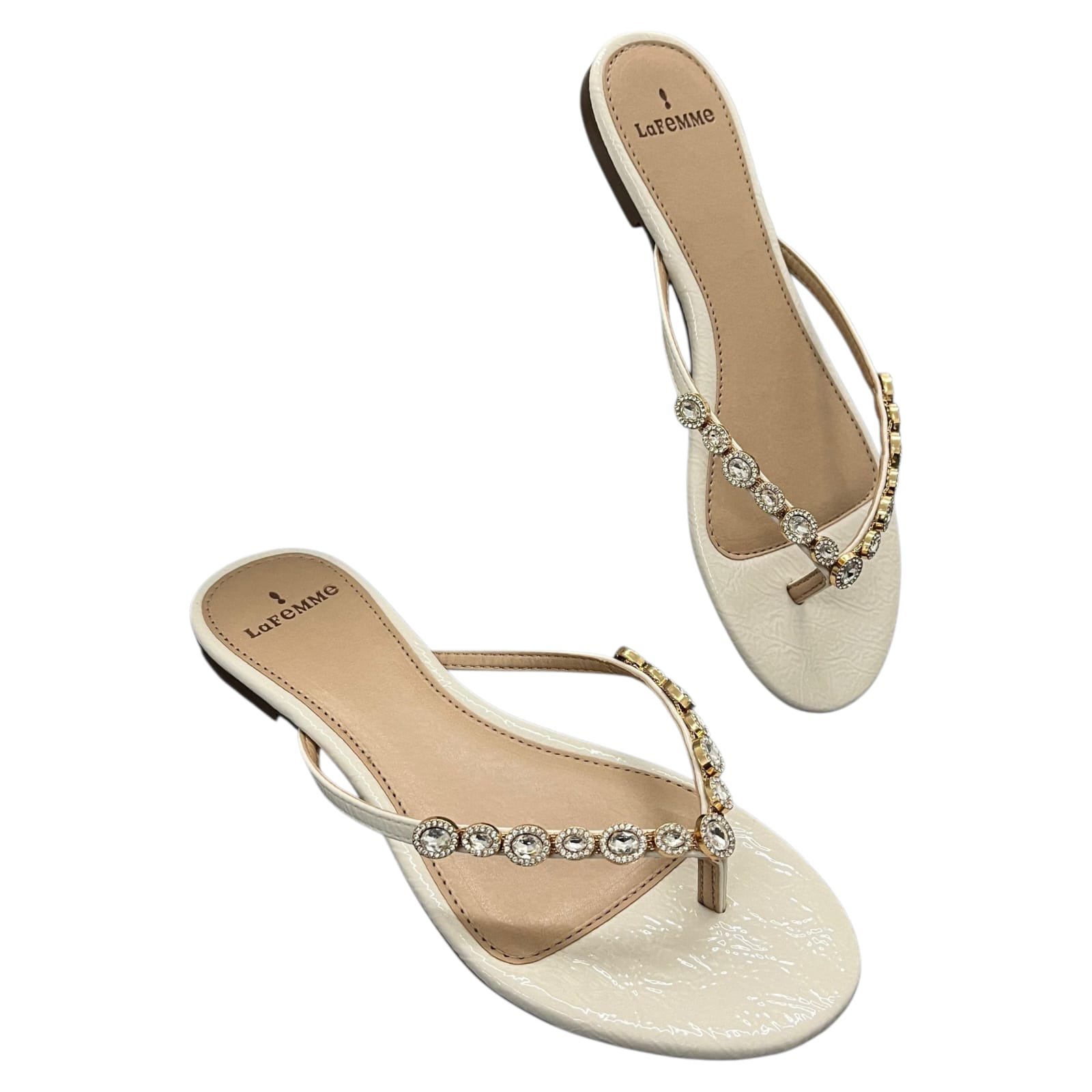 Chinelo Feminino Rasteiro La Femme Strass 13.1278 Off White 5