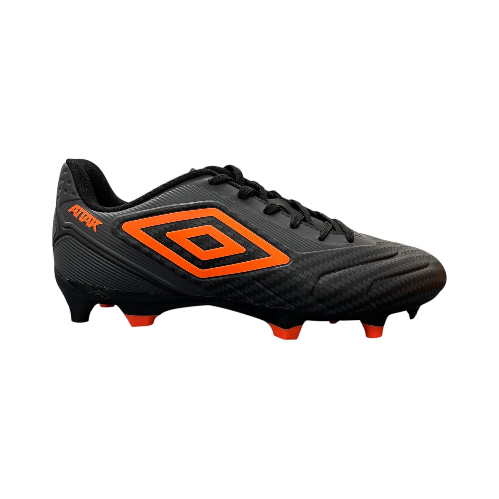 Chuteira Campo Umbro Attak Iii 1336187