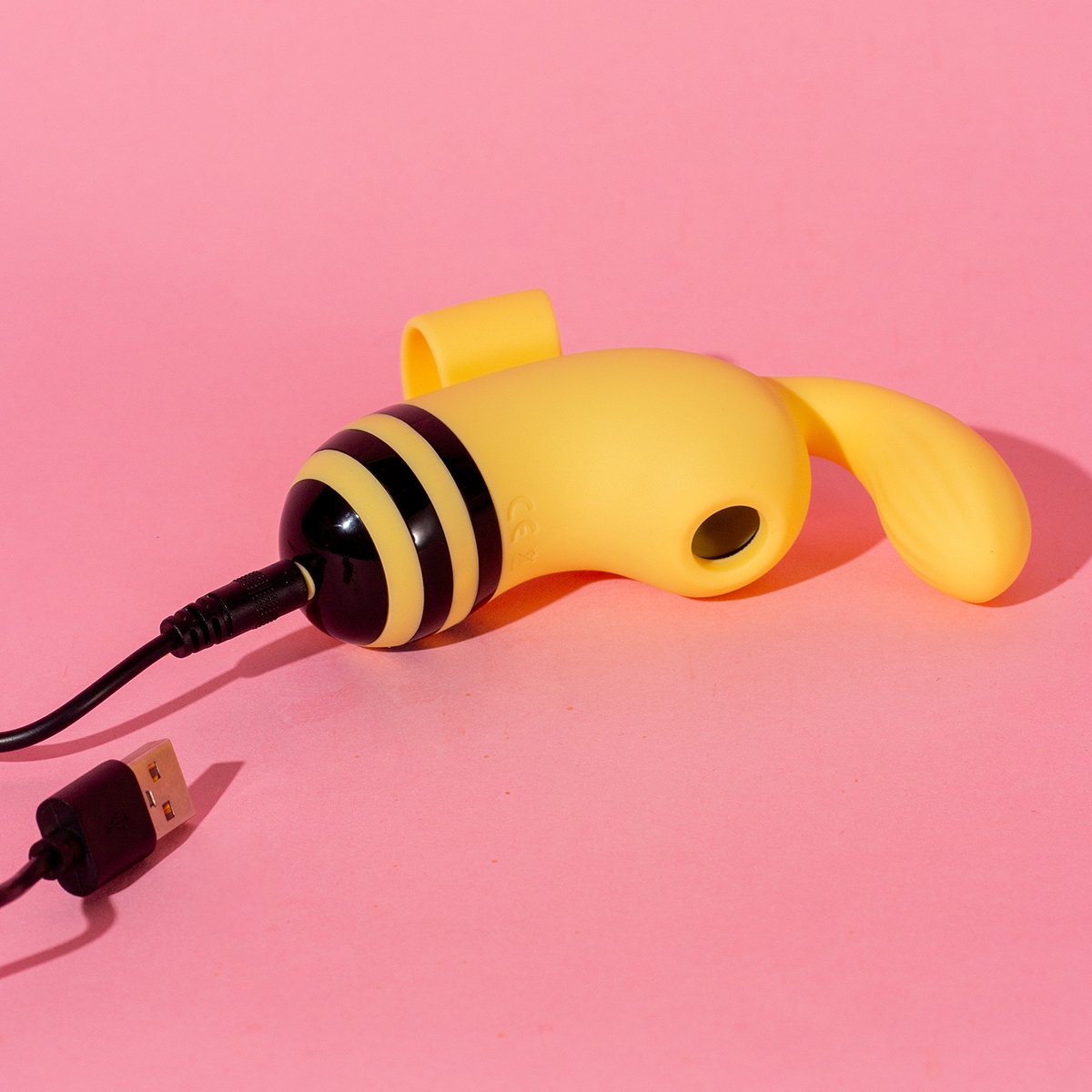 Sugador e Vibrador Dedeira Bee Amarelo 2